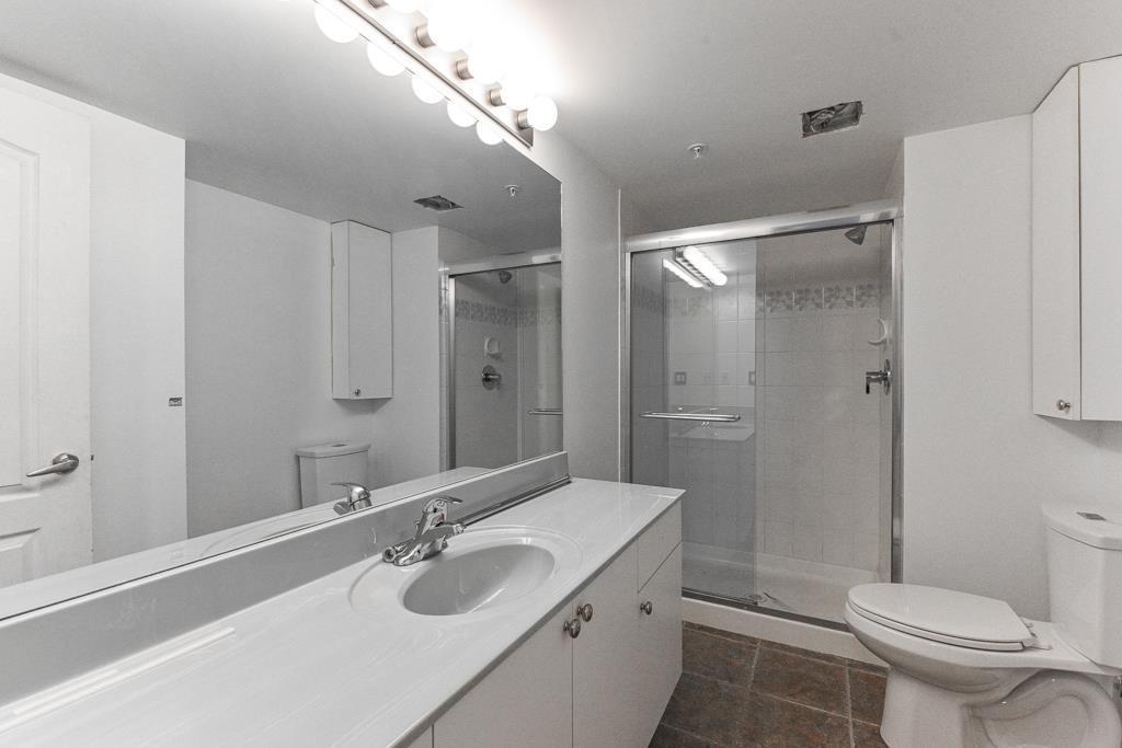 320 13911 70 AVENUE, Surrey