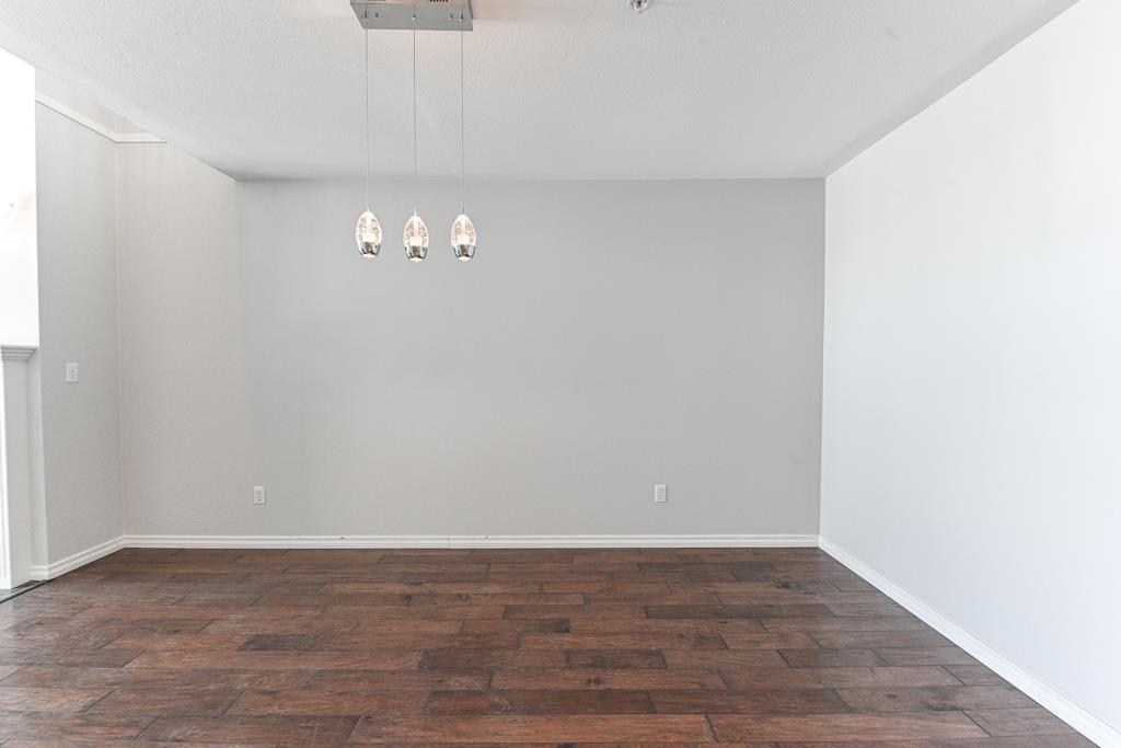 320 13911 70 AVENUE, Surrey