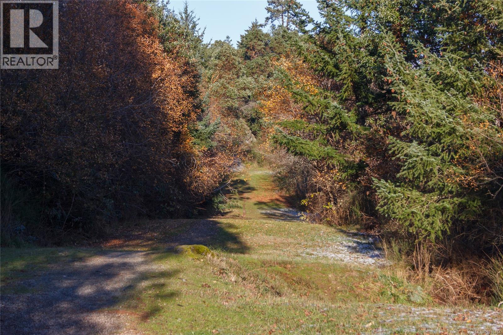 29 2319 Chilco Rd, View Royal