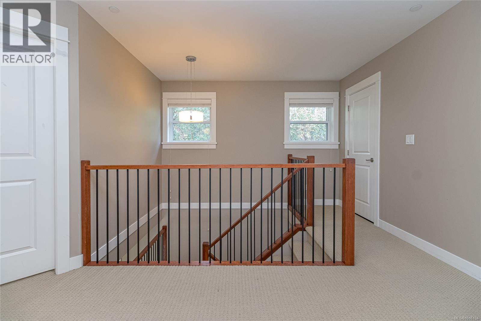 29 2319 Chilco Rd, View Royal