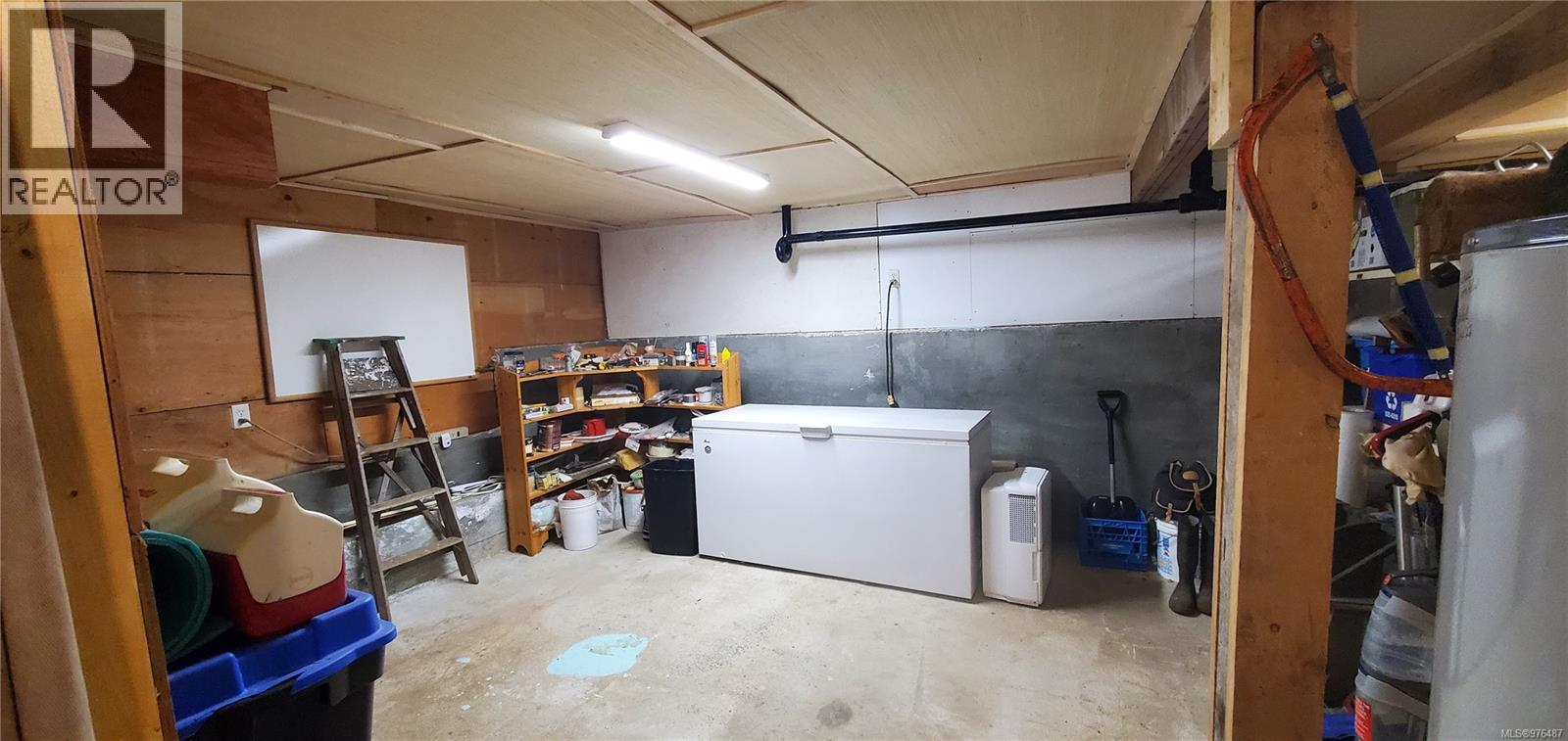 1131 Tipperary Pk, Tahsis