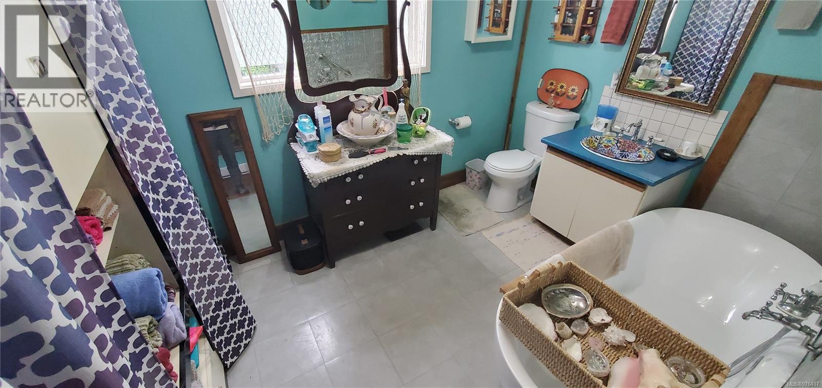 1131 Tipperary Pk, Tahsis