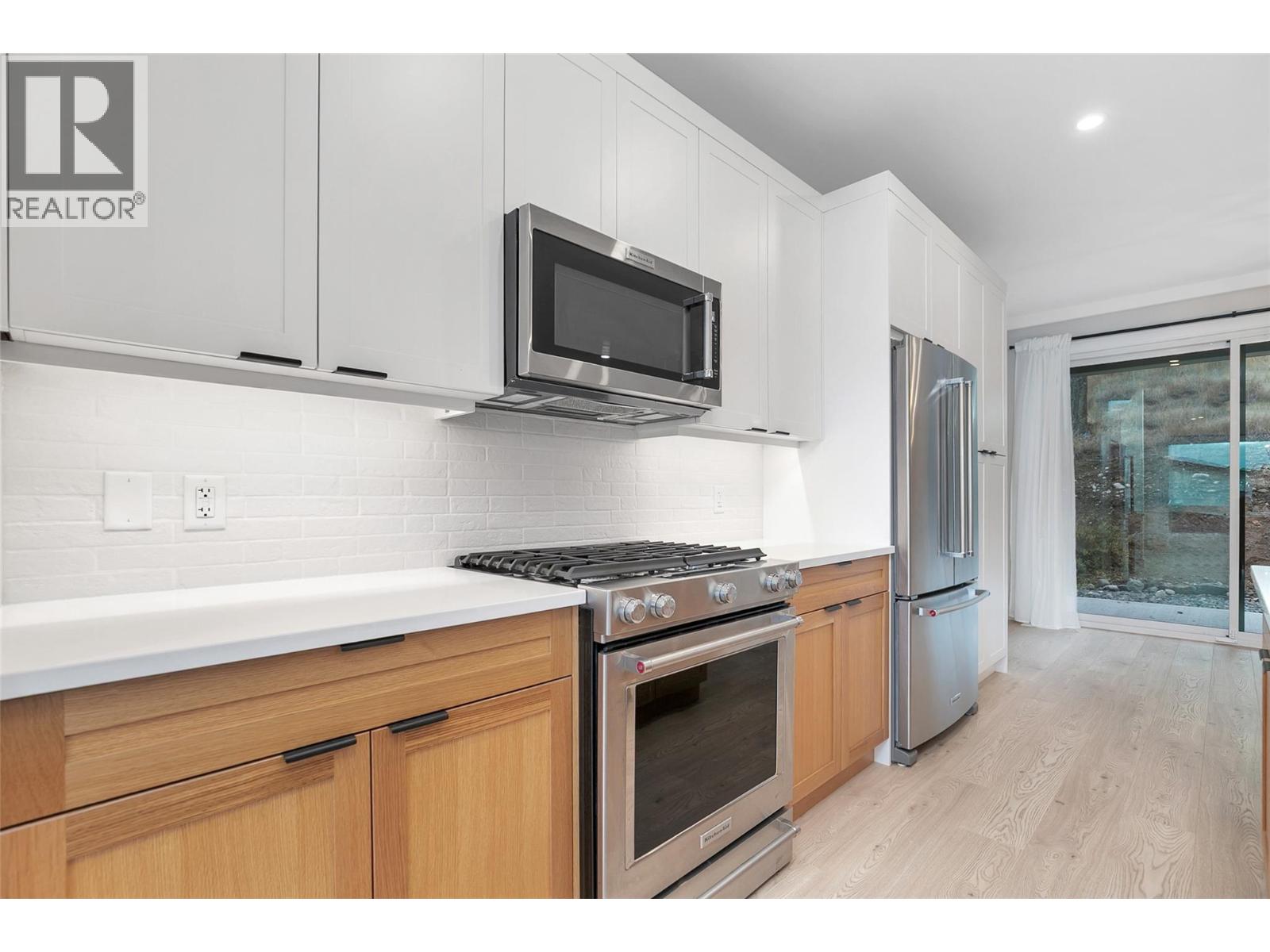  1839 Grey Owl Court, Kelowna