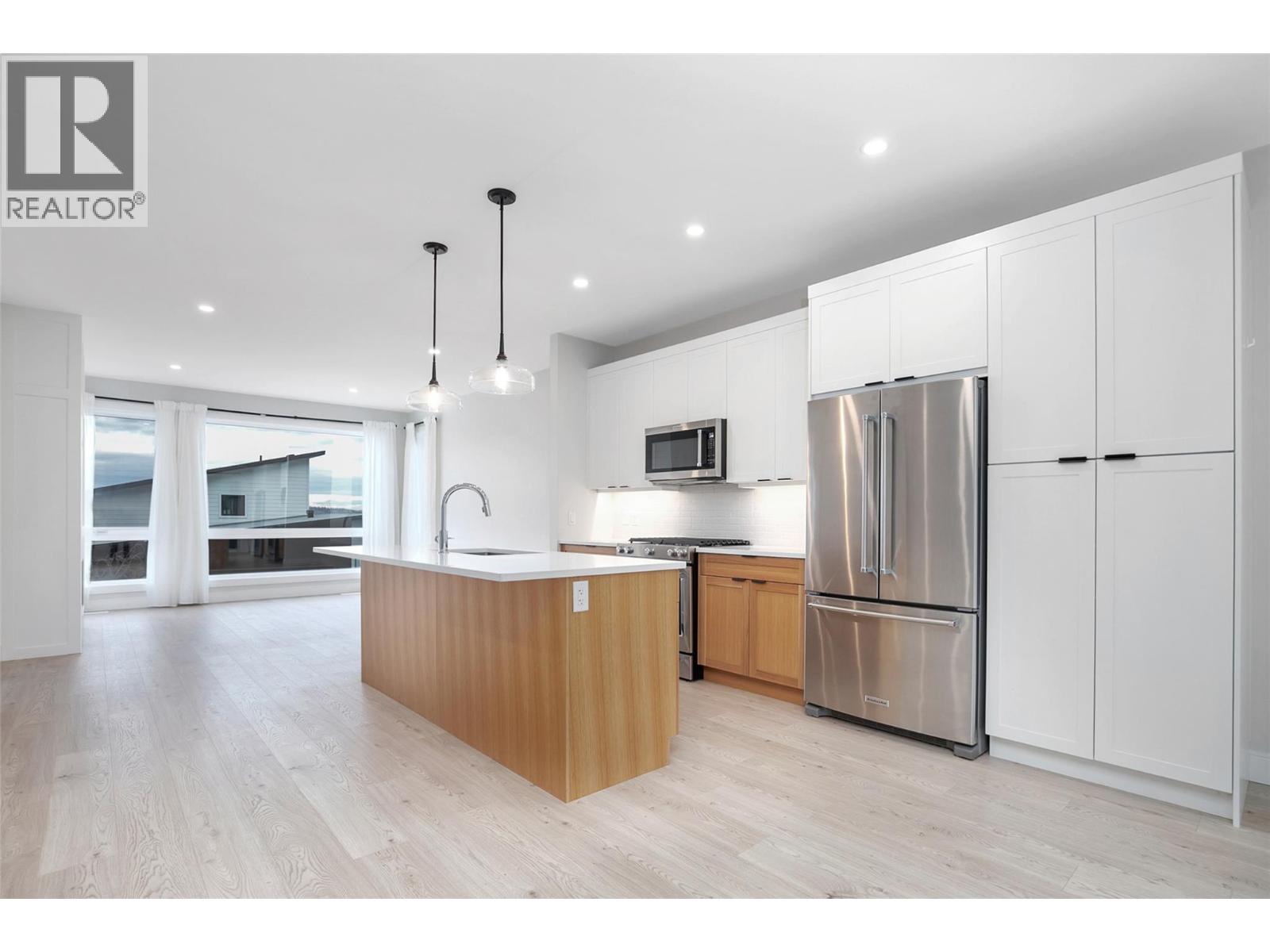  1839 Grey Owl Court, Kelowna