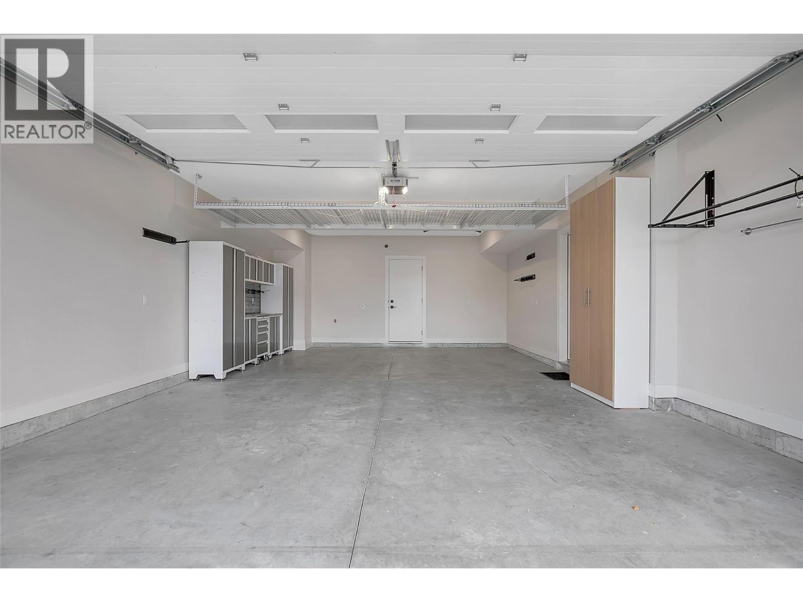  1839 Grey Owl Court, Kelowna