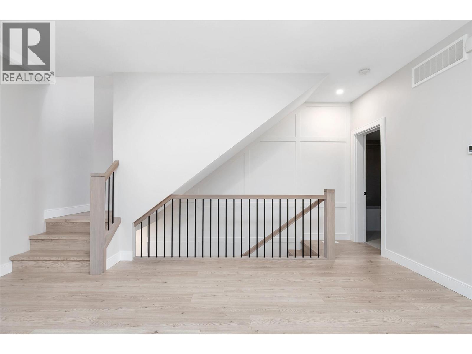  1839 Grey Owl Court, Kelowna