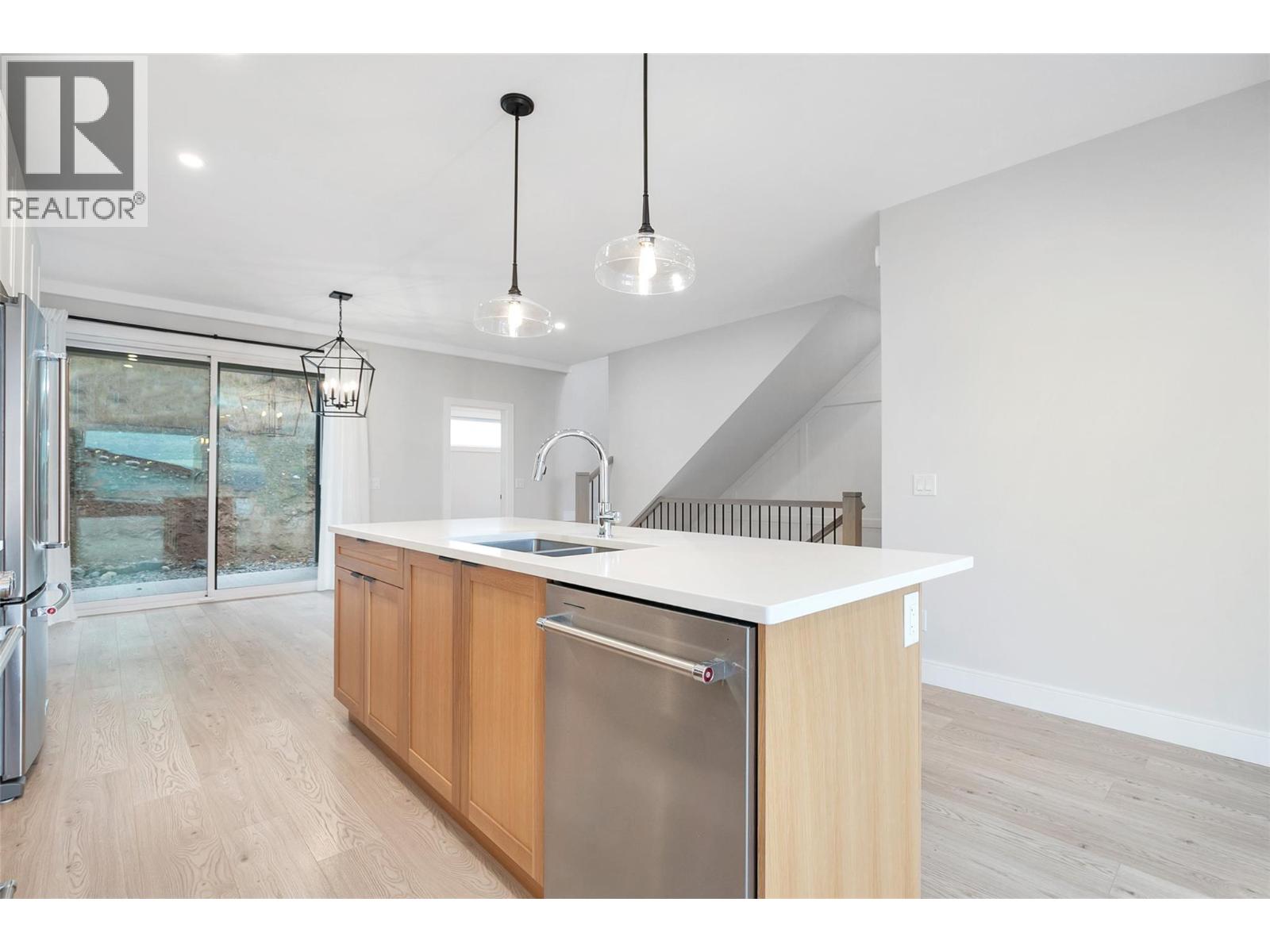  1839 Grey Owl Court, Kelowna