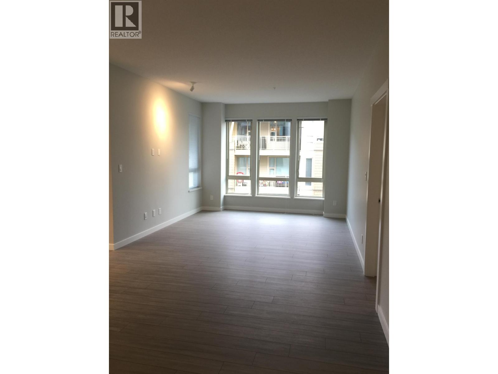 2XX 2632 LIBRARY LANE, North Vancouver