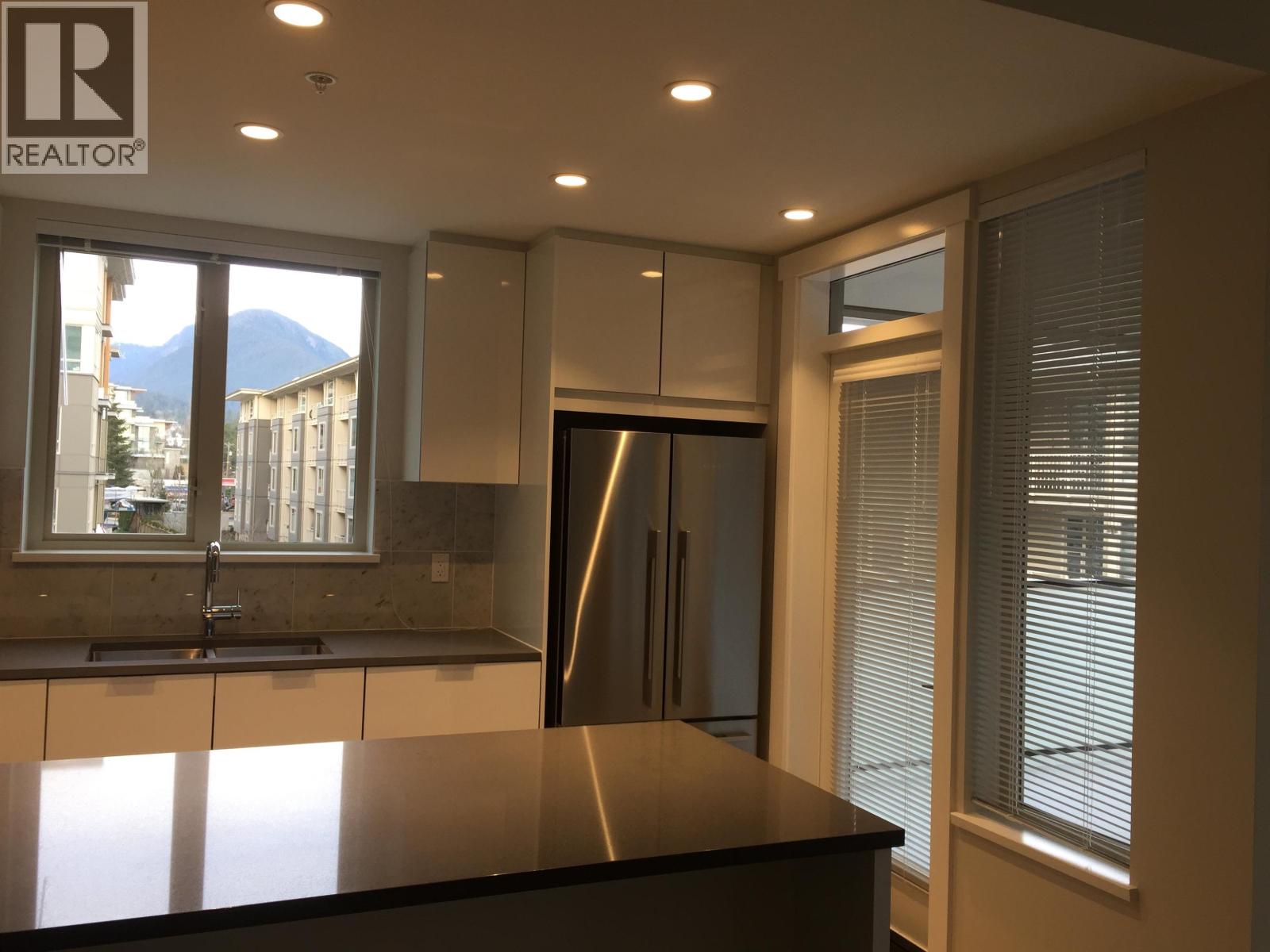 2XX 2632 LIBRARY LANE, North Vancouver