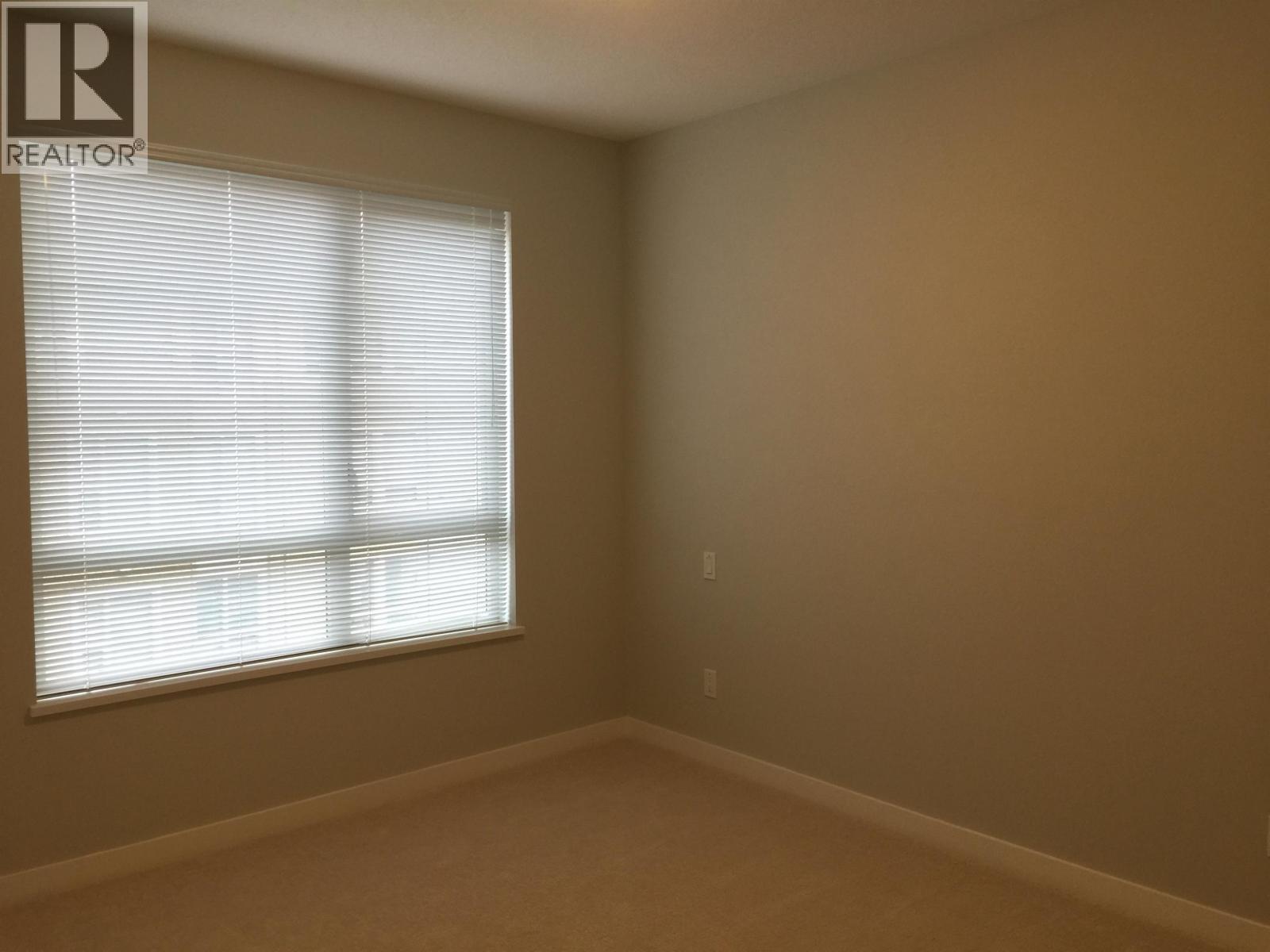 2XX 2632 LIBRARY LANE, North Vancouver