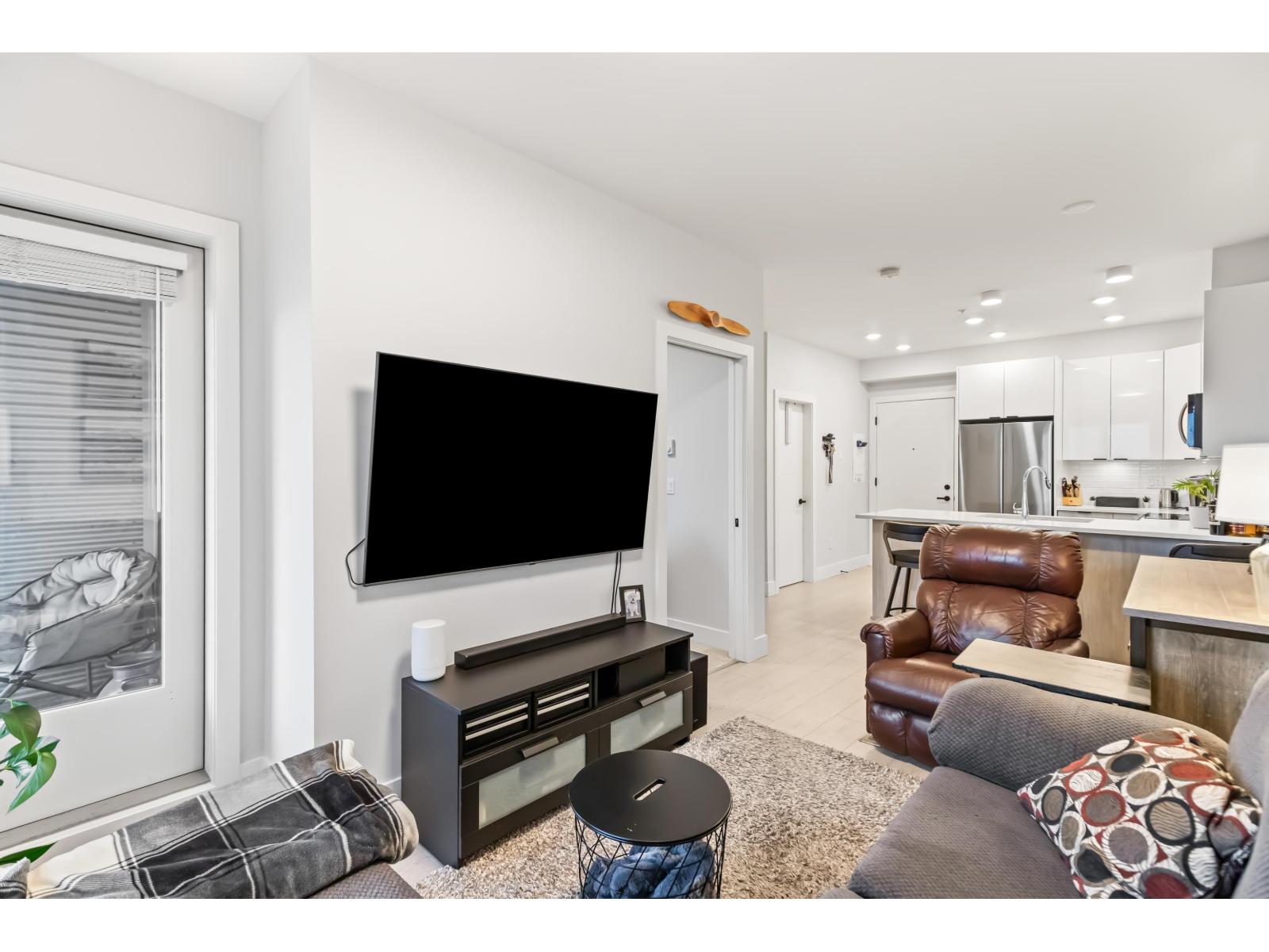 314 20360 LOGAN AVENUE, Langley