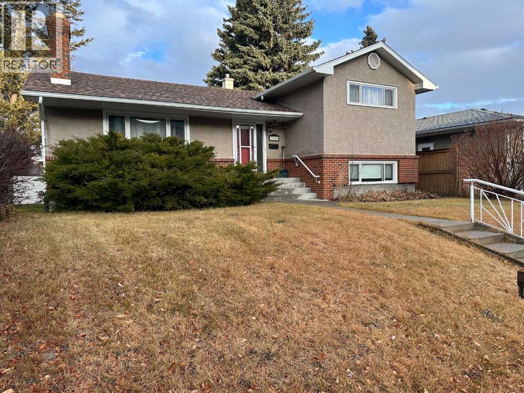 Single Family House 4 Level for Sale in  Morley Trail NW Banff Trail Calgary 