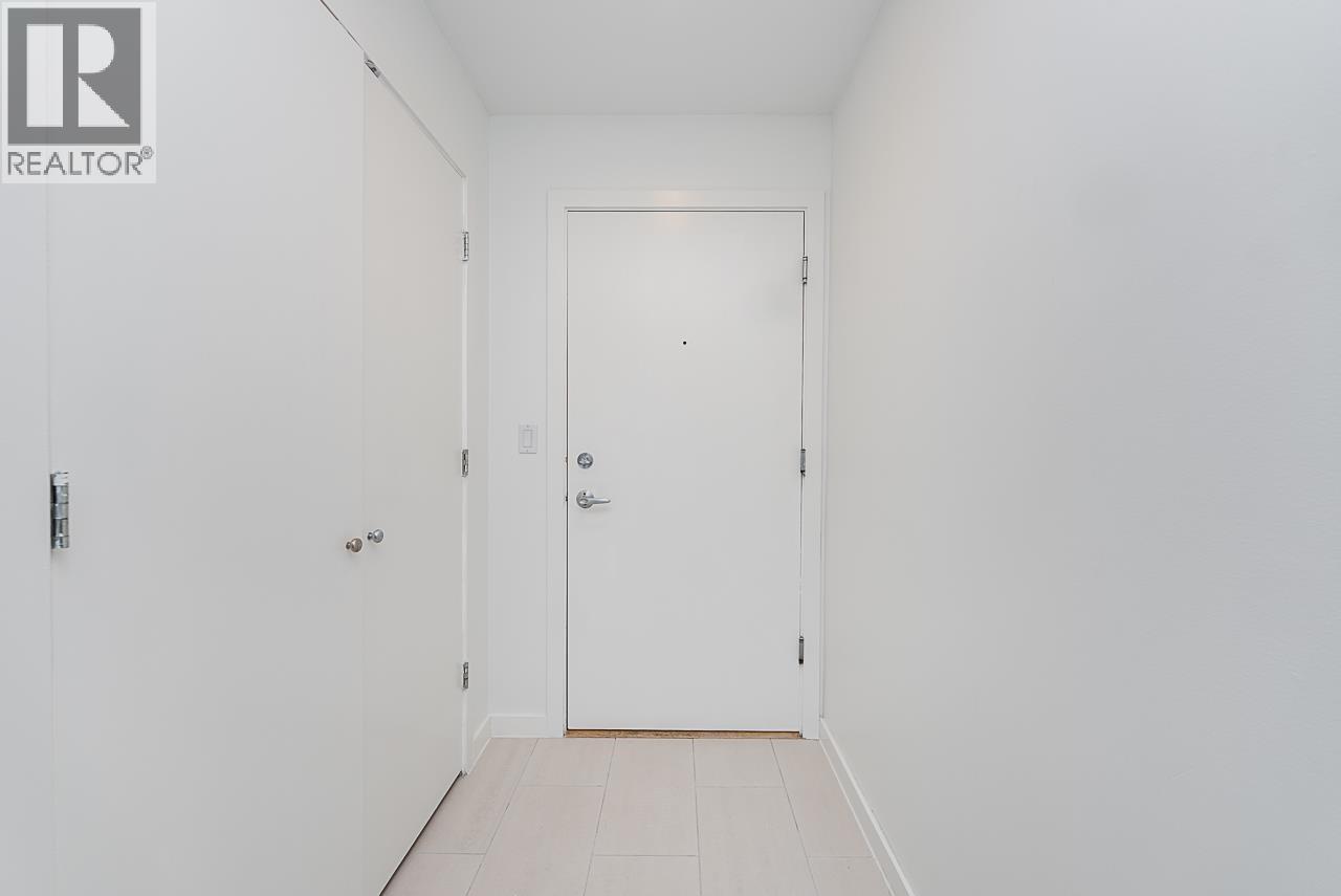 403 7138 COLLIER STREET, Burnaby