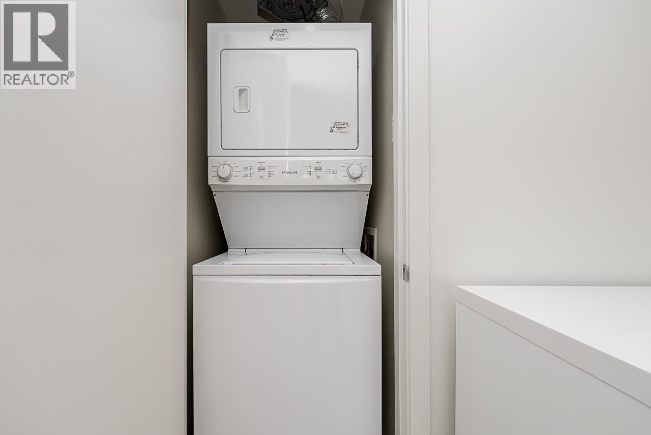 403 7138 COLLIER STREET, Burnaby