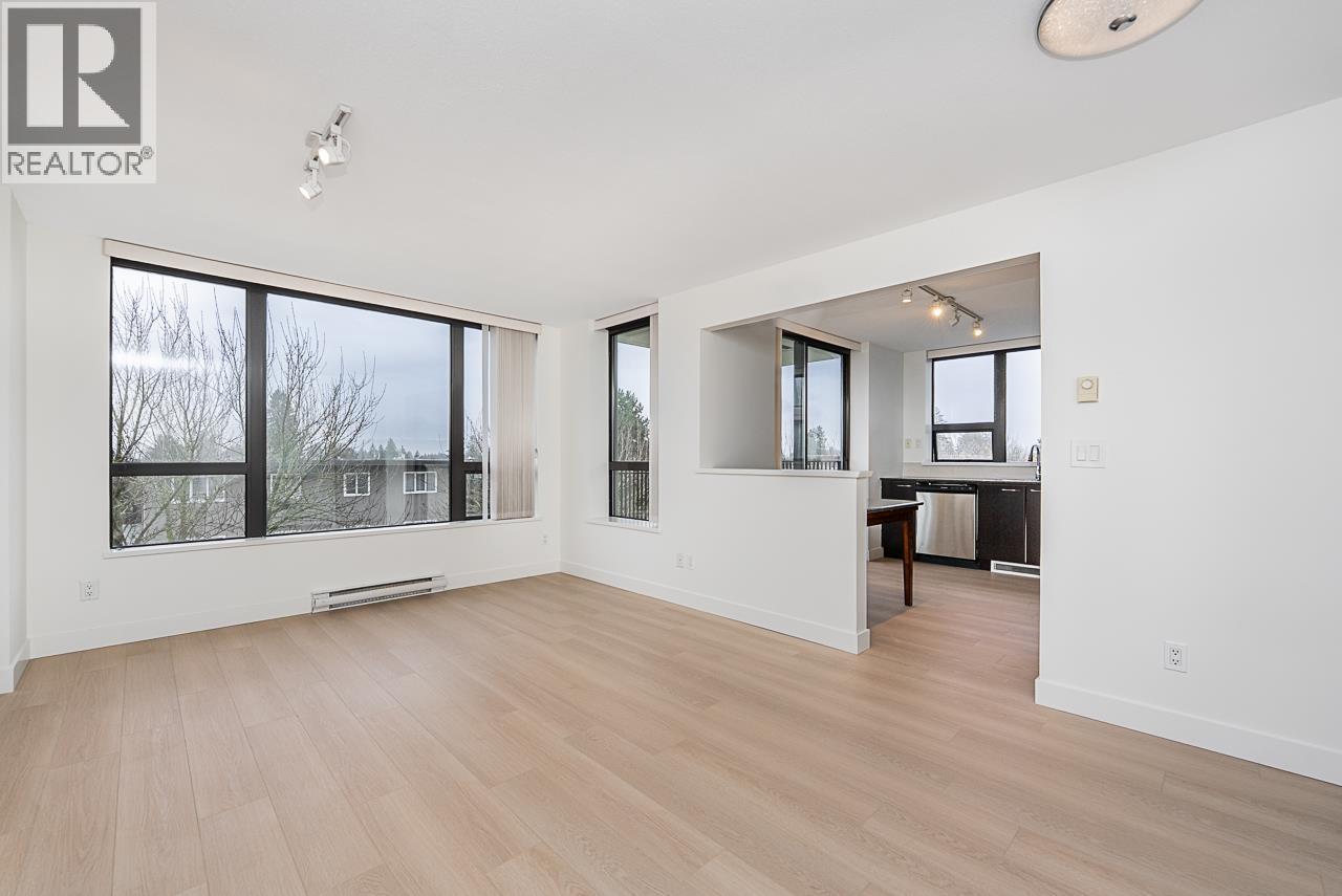 403 7138 COLLIER STREET, Burnaby