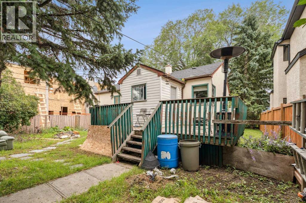 Single Family House Bungalow for Sale in   Avenue NE Renfrew Calgary 