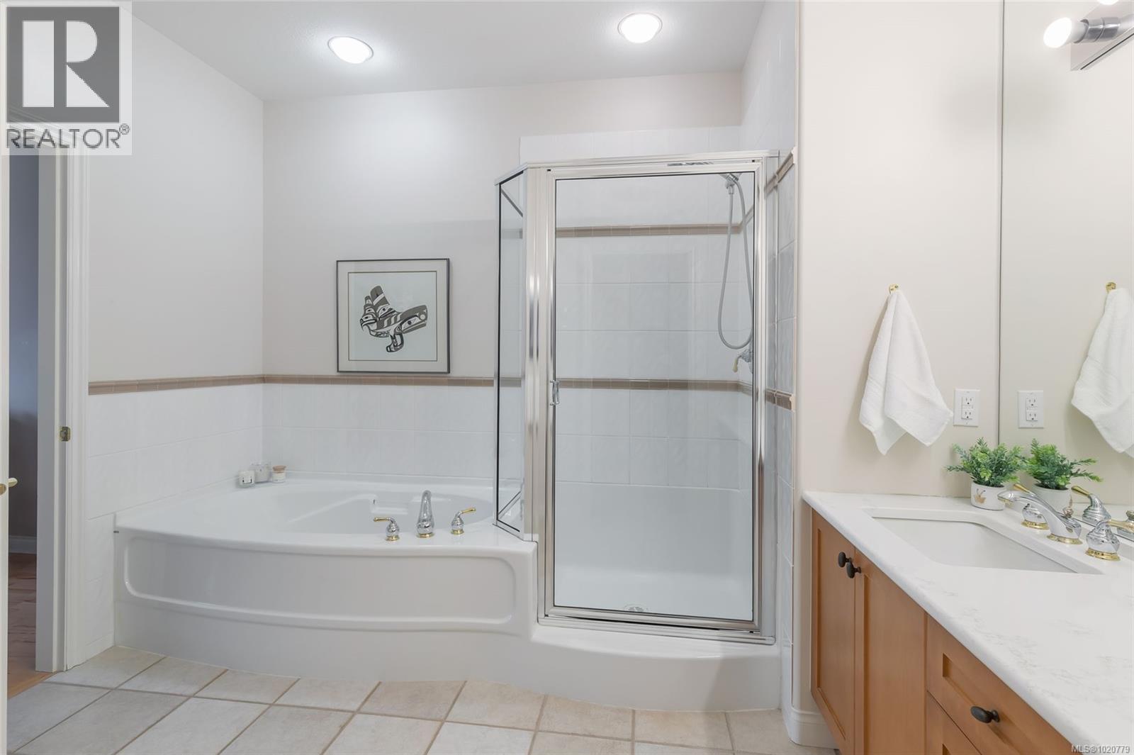 1339 Saturna Dr, Parksville