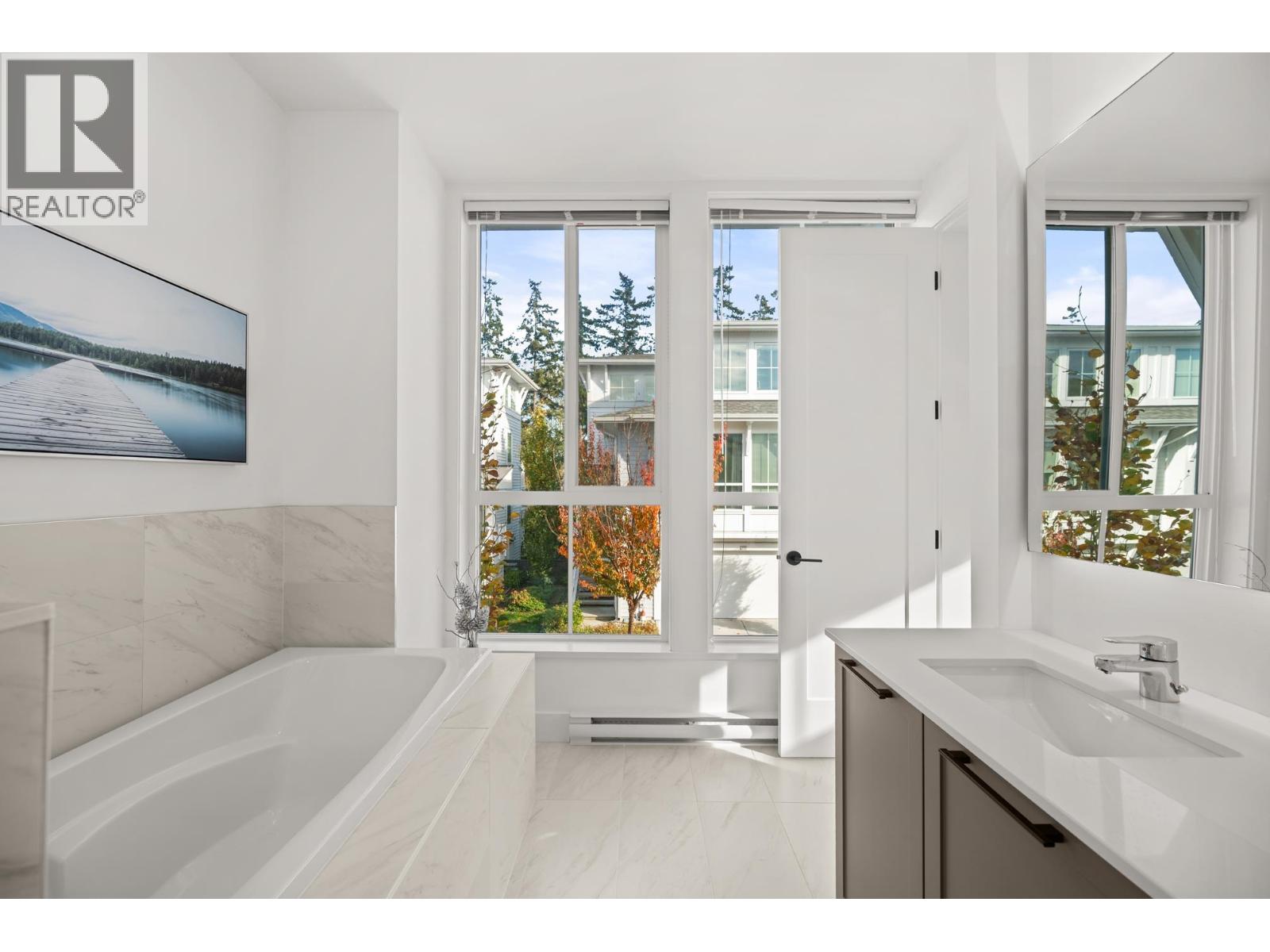 103 4638 ORCA WAY, Tsawwassen