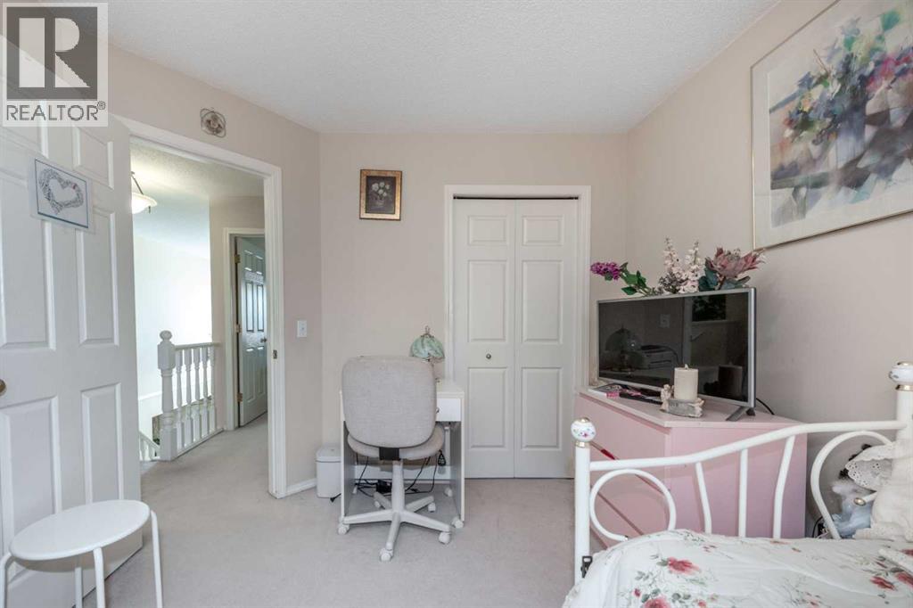 Single Family House for Sale in  Citadel Crest Link NW Citadel Calgary 