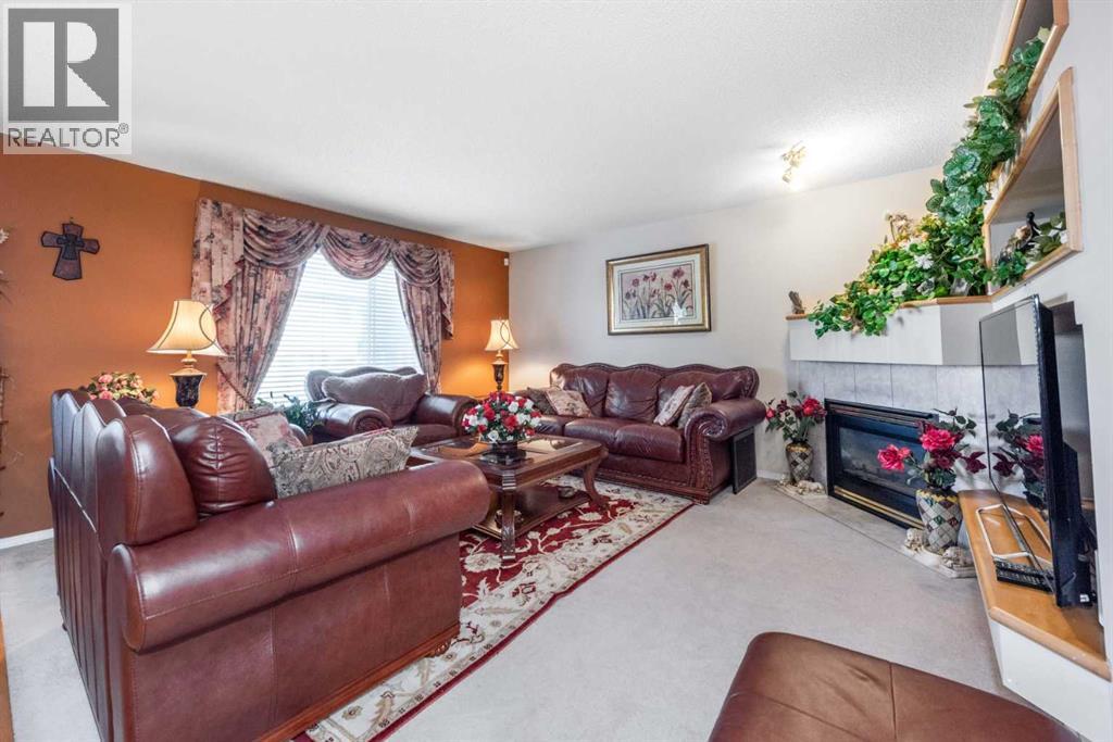 Single Family House for Sale in  Citadel Crest Link NW Citadel Calgary 