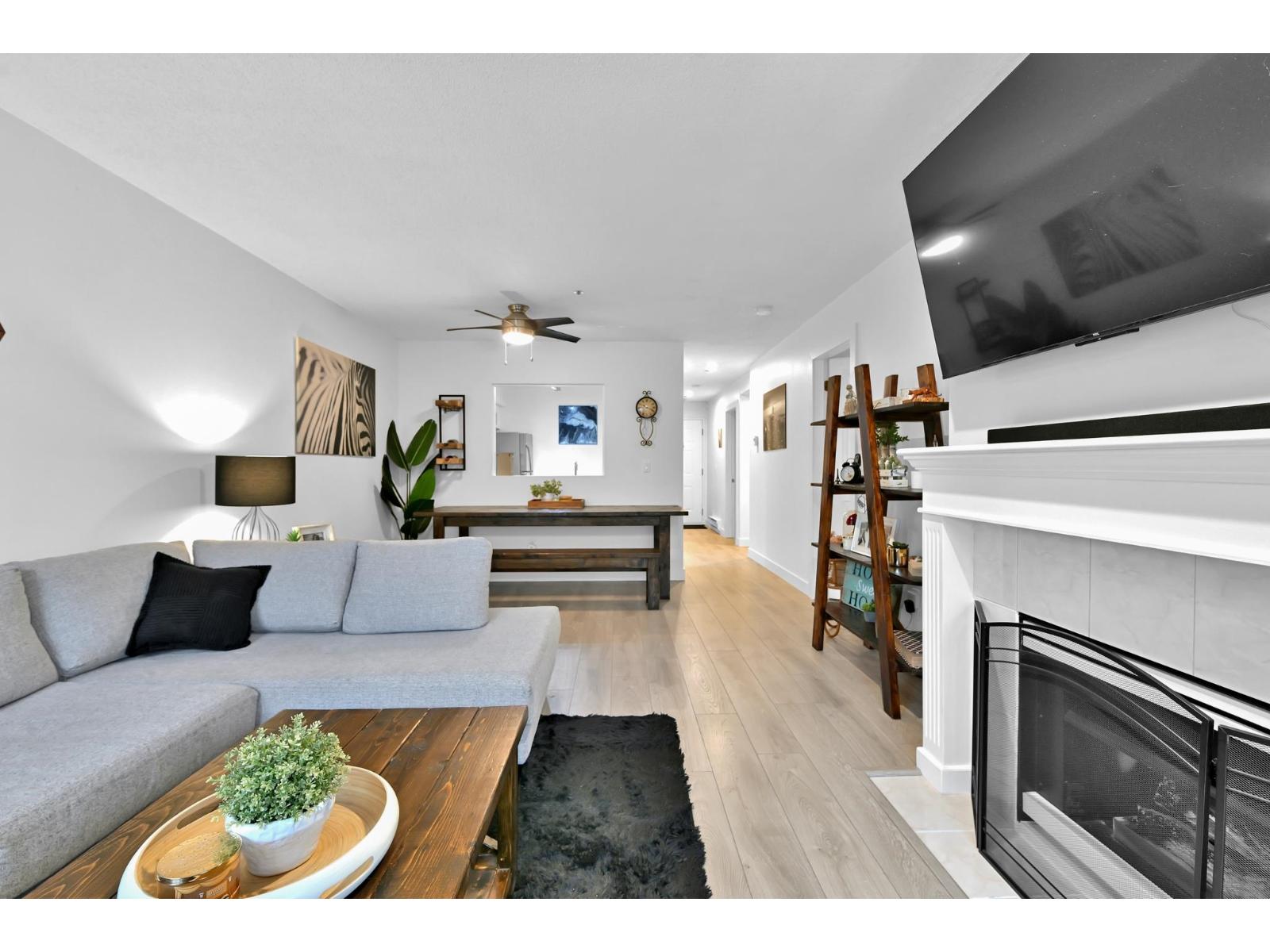 203 33165 2 AVENUE, Mission