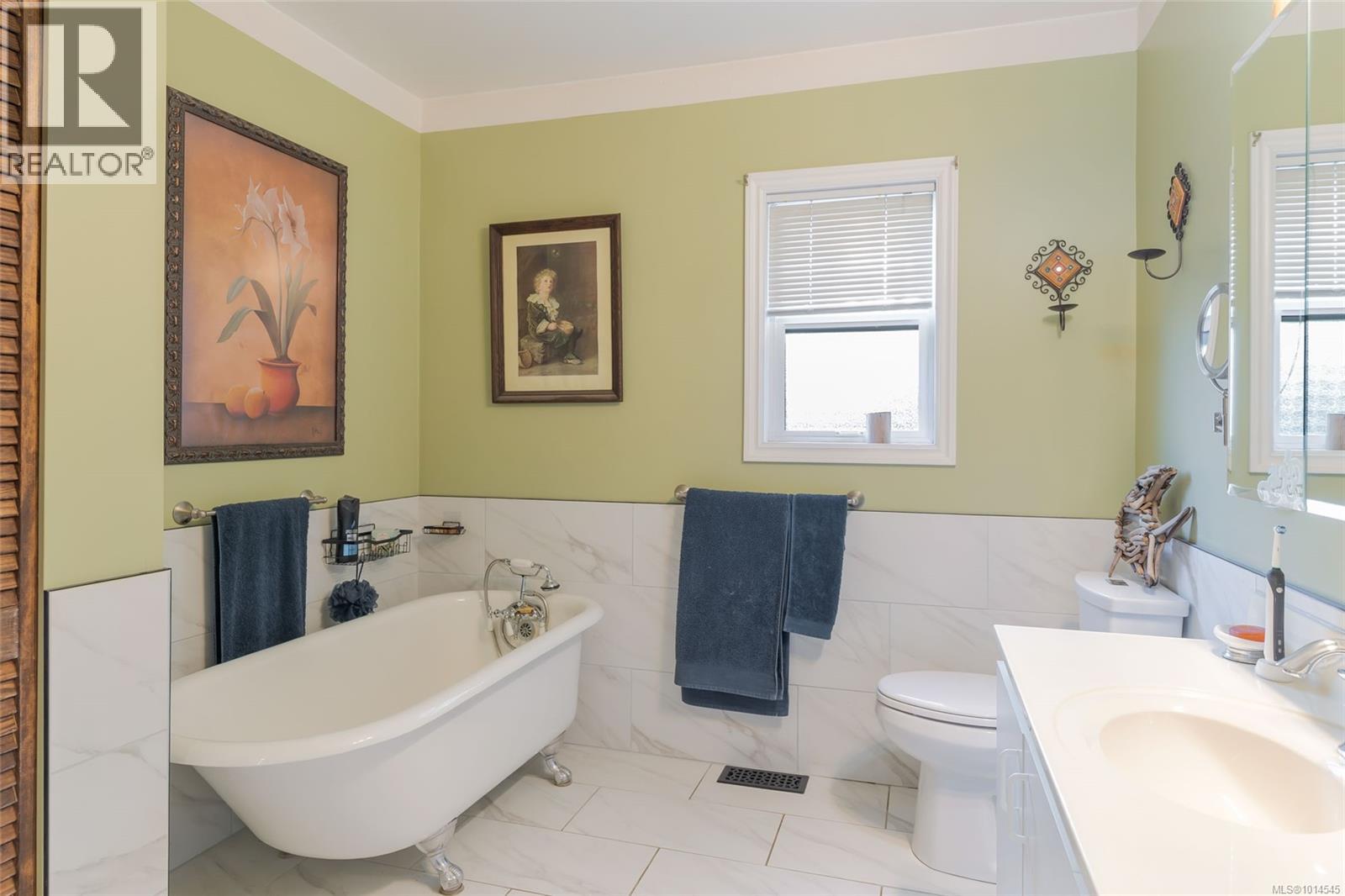 2993 River Rd, Chemainus