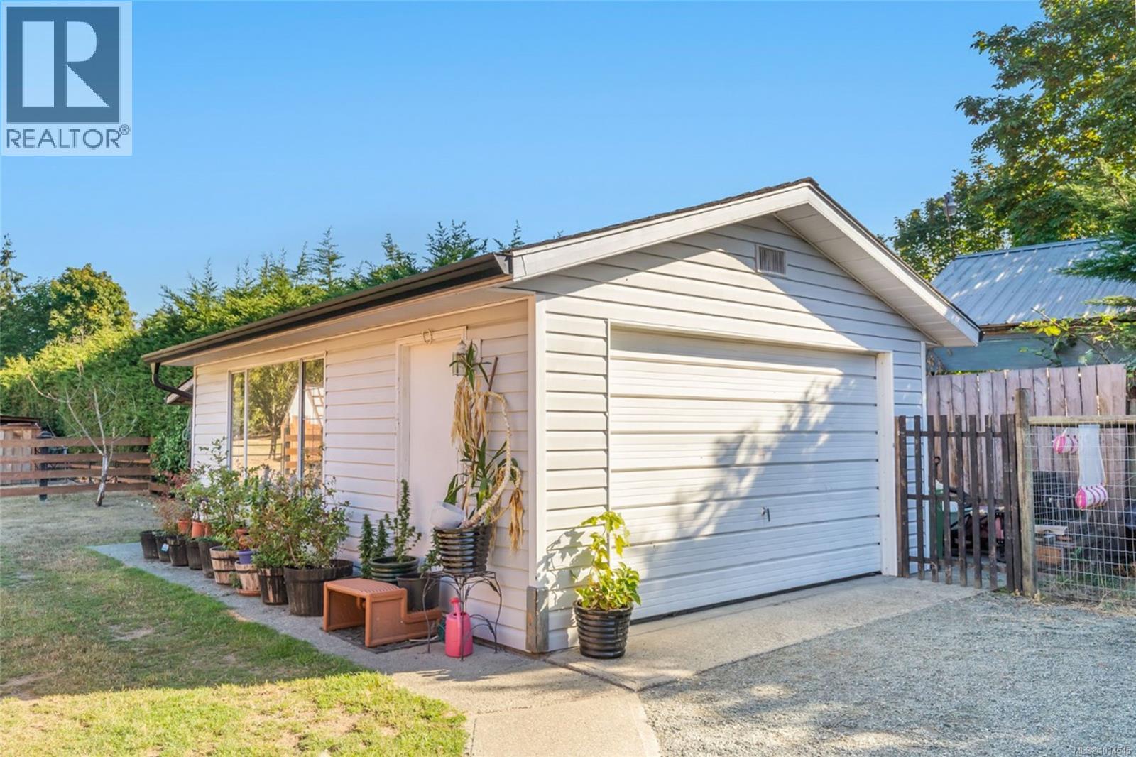 2993 River Rd, Chemainus