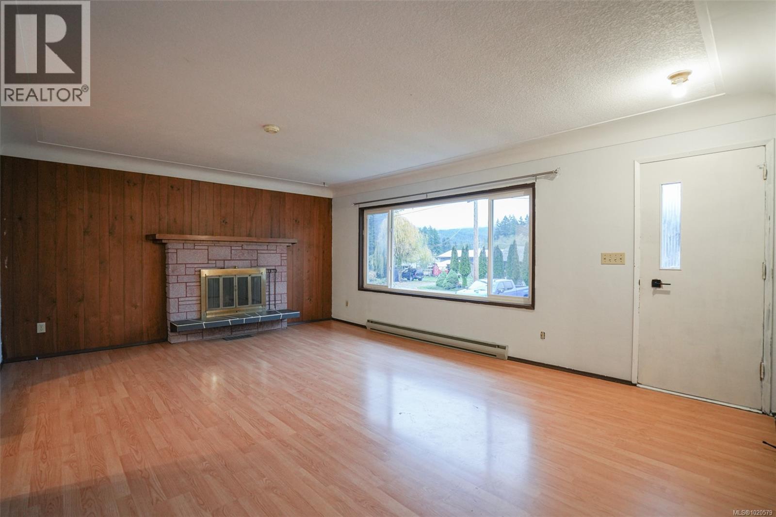 5908 Becker Pl, Port Alberni