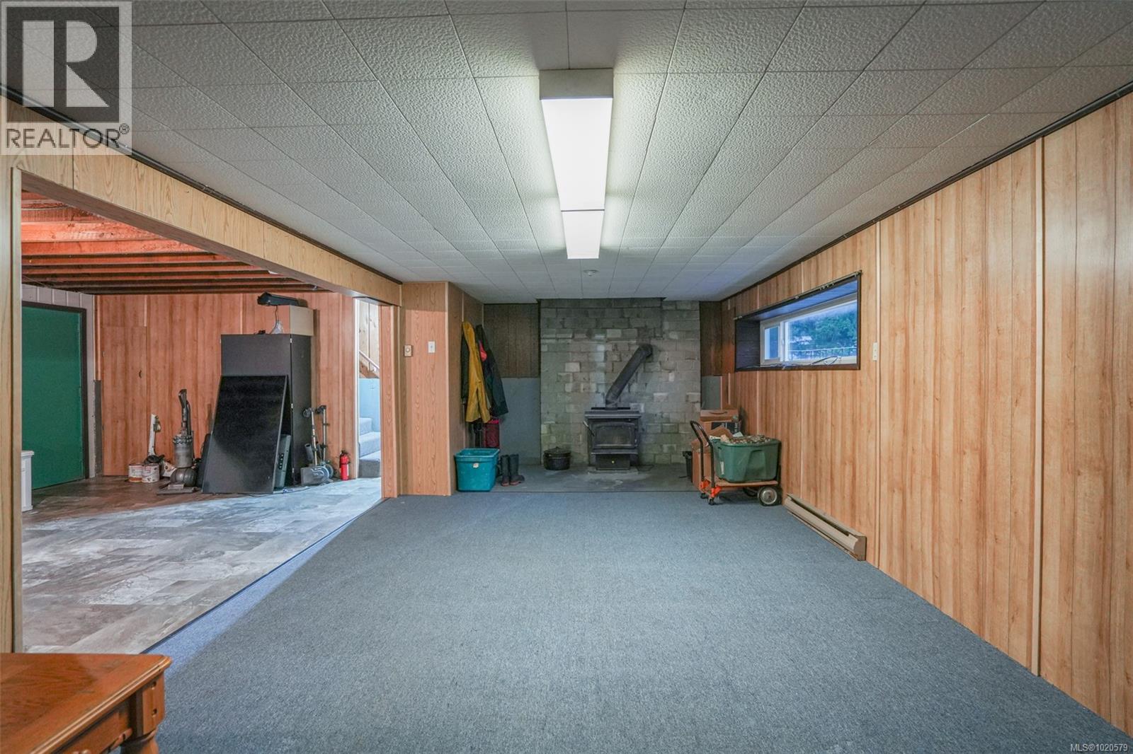 5908 Becker Pl, Port Alberni