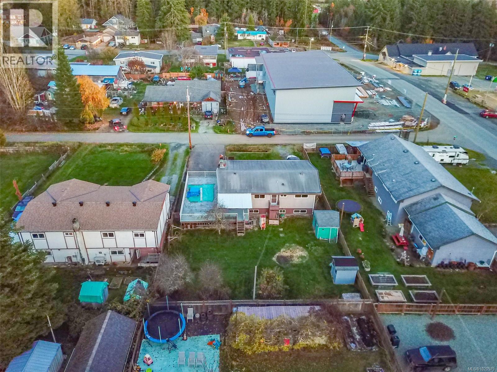 5908 Becker Pl, Port Alberni