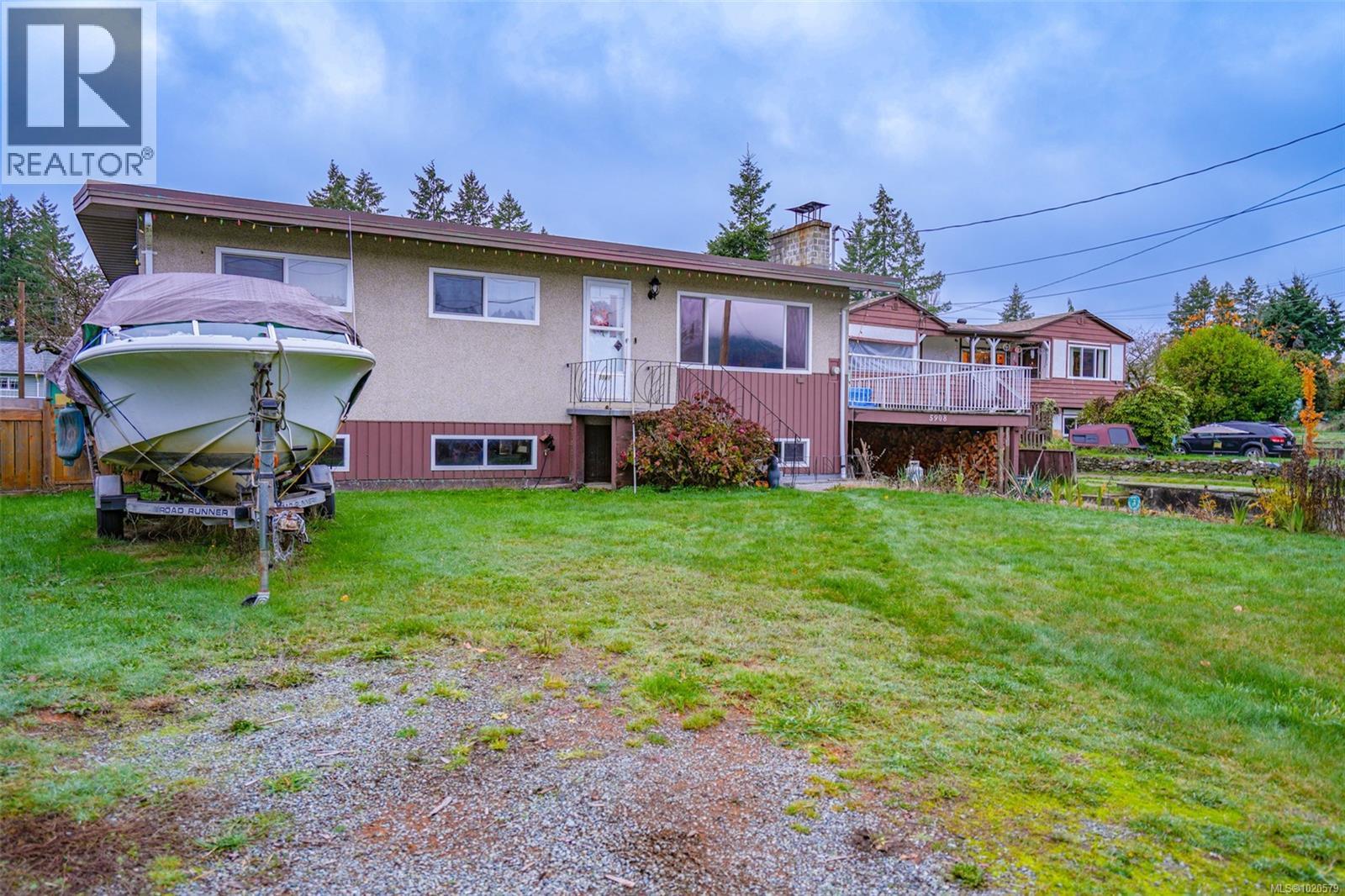 5908 Becker Pl, Port Alberni