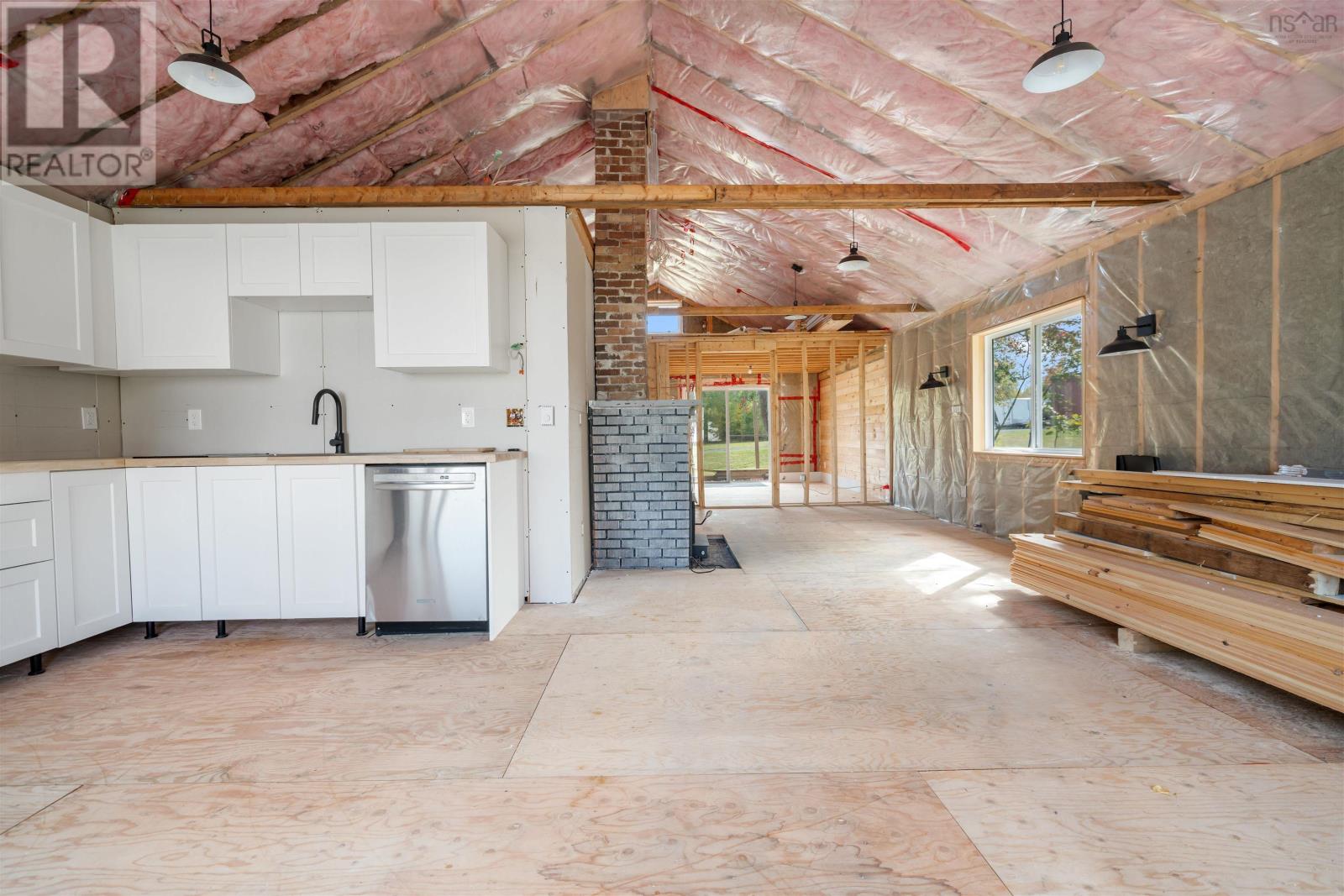 Property 21 of 40 of 15 Birch Lane