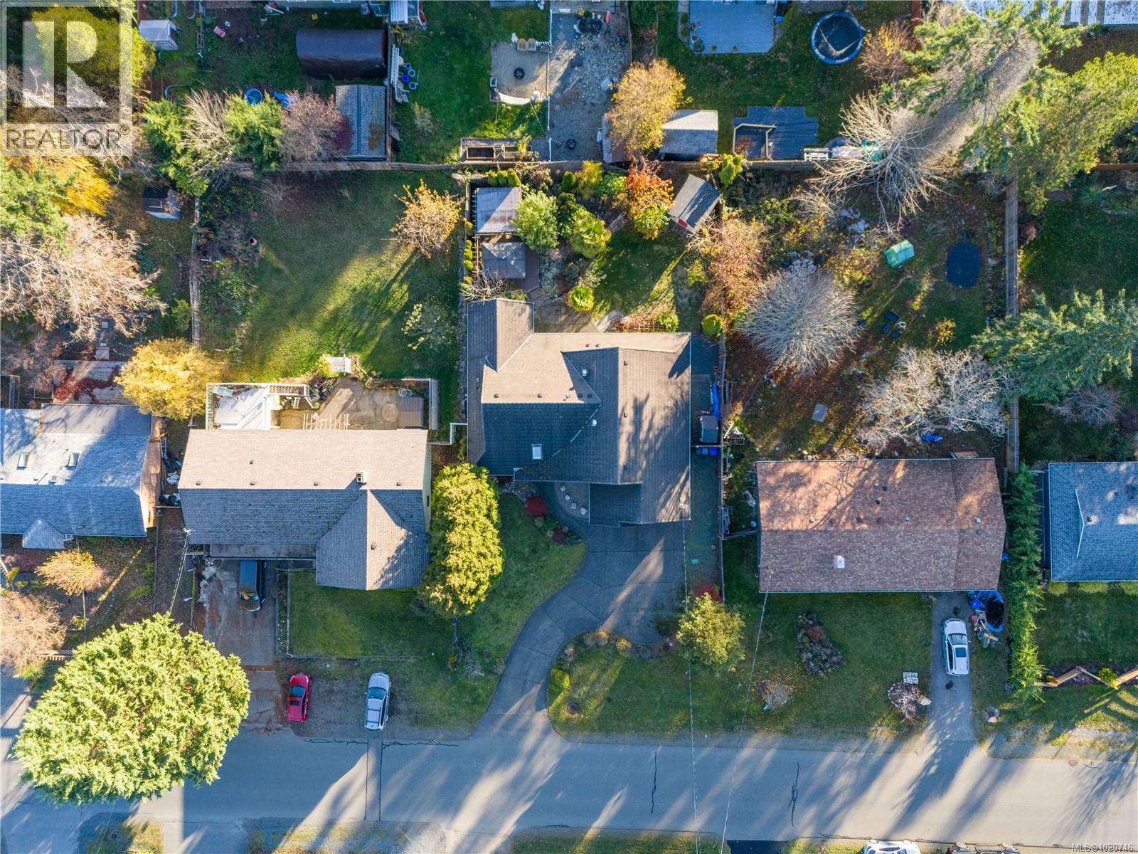 610 Forsyth Ave, Parksville