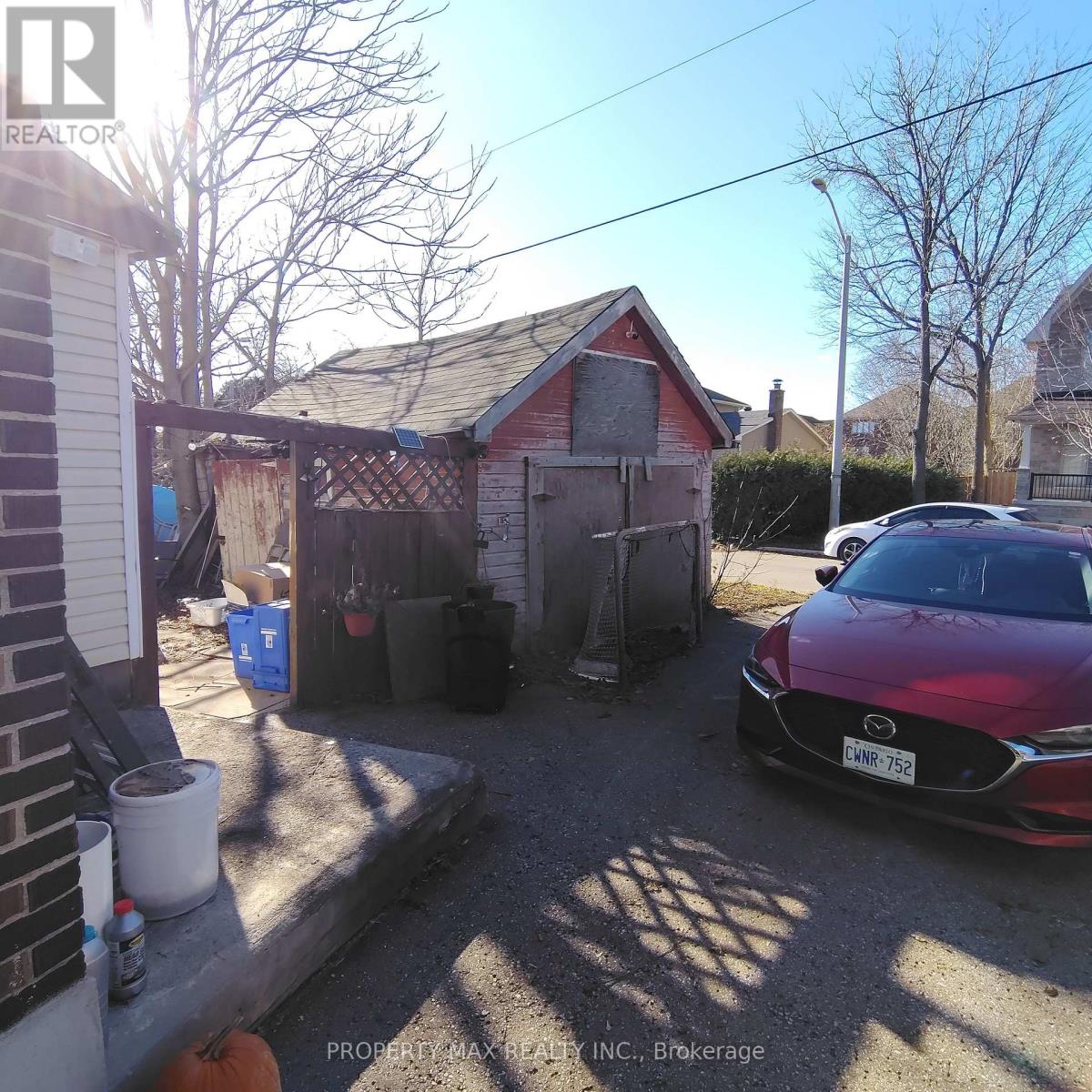 304 WEST SCUGOG LANE - 3