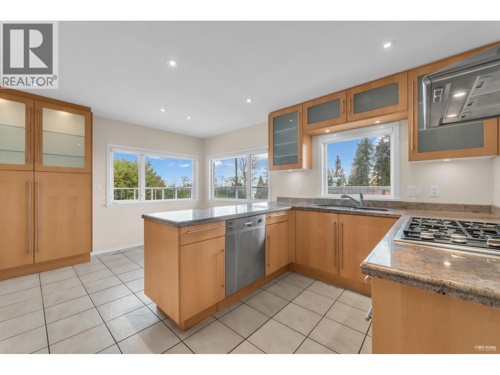 2615 SKILIFT PLACE, West Vancouver