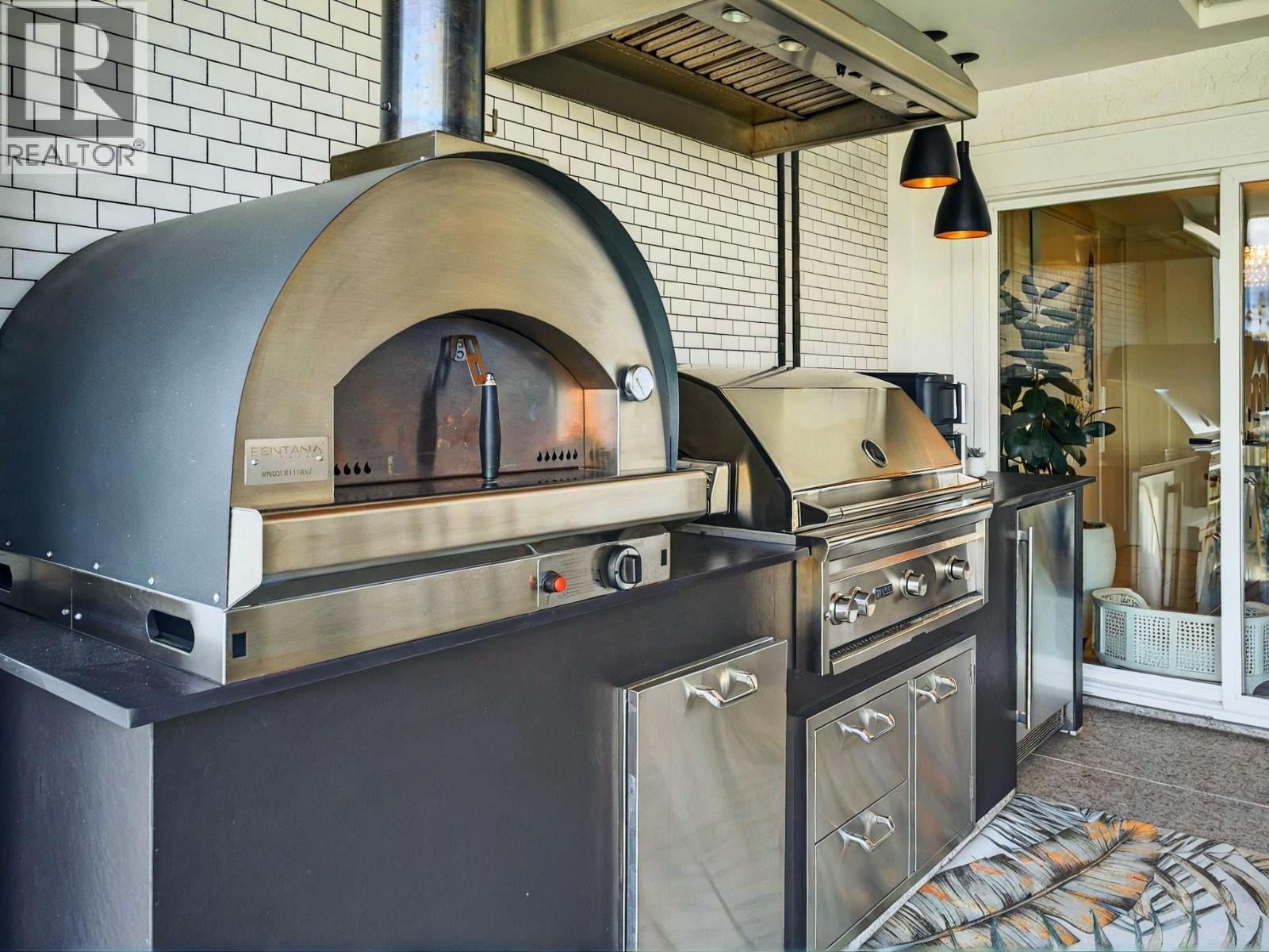  2519 Hillsborough Road, West Kelowna