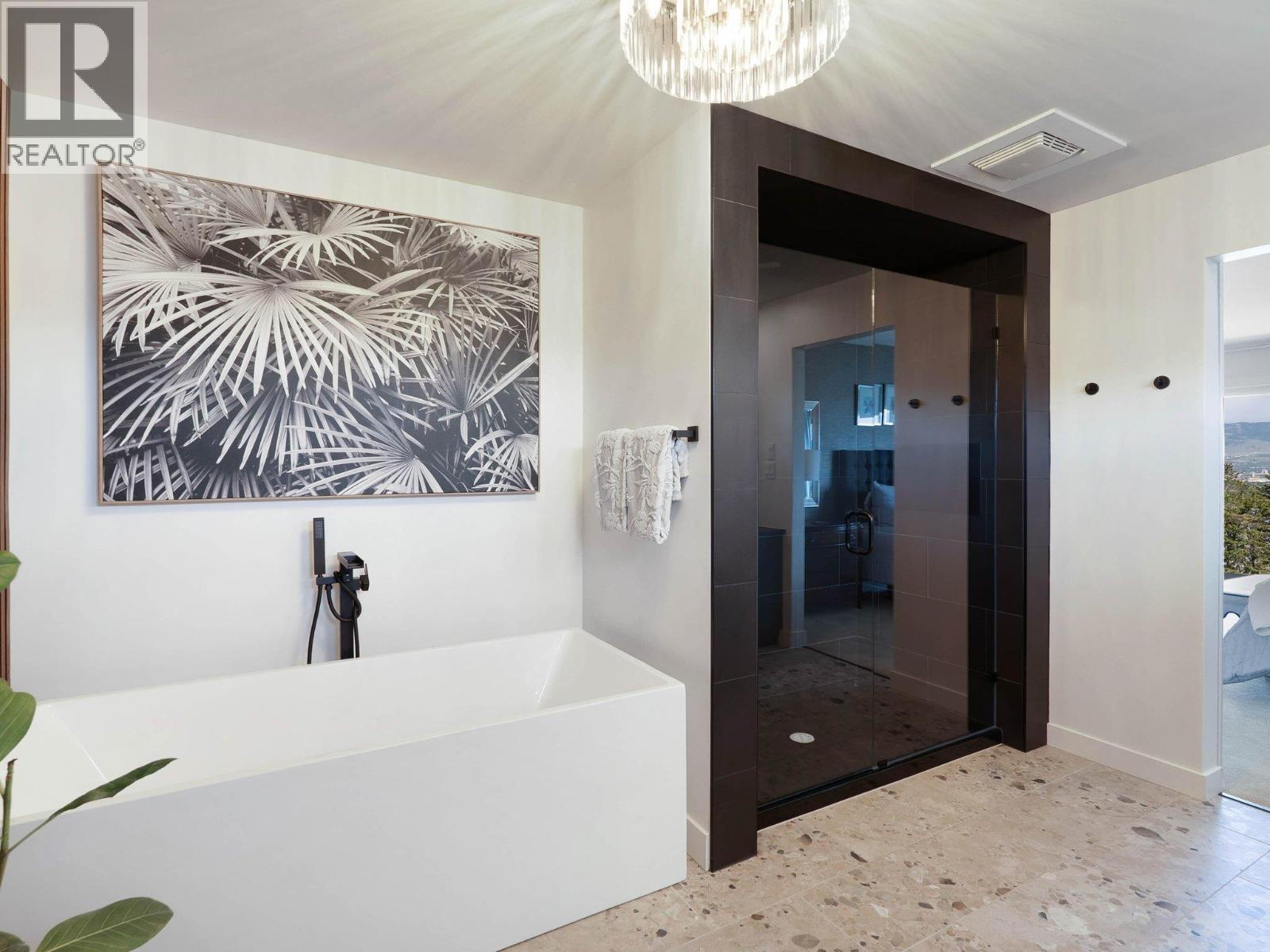  2519 Hillsborough Road, West Kelowna