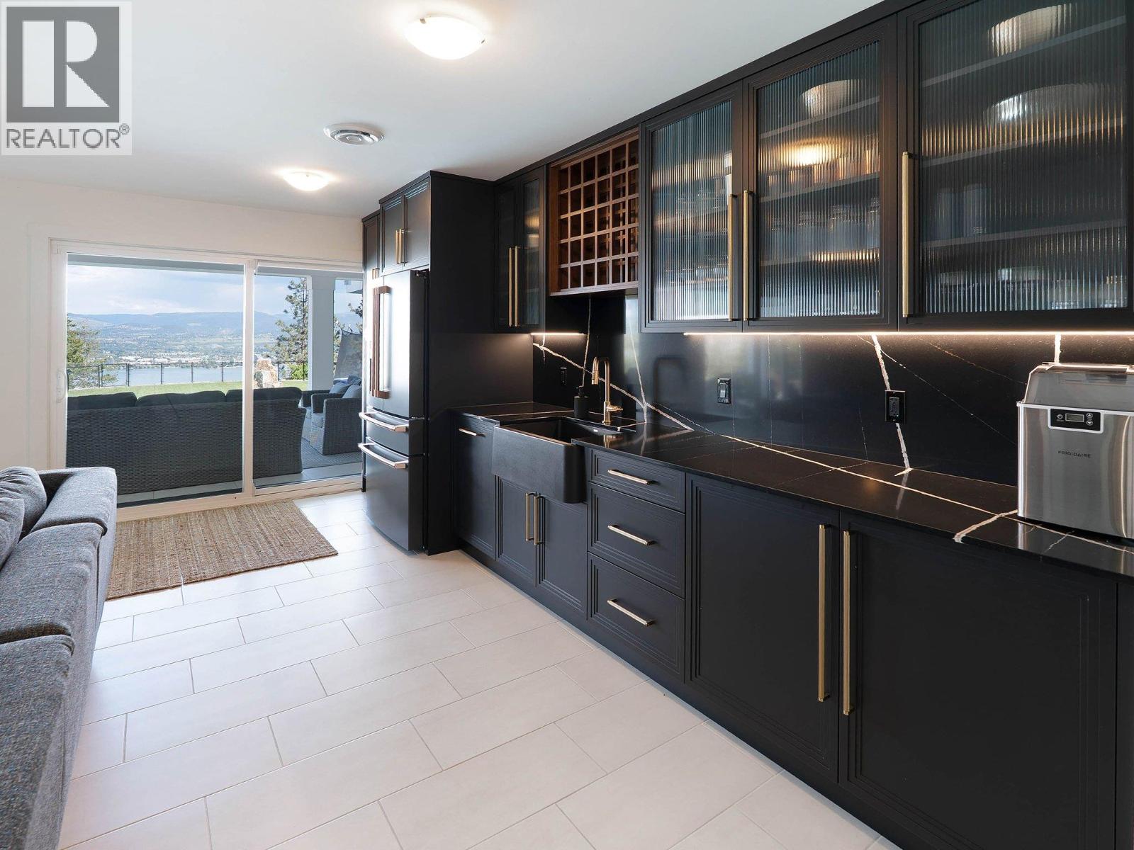  2519 Hillsborough Road, West Kelowna