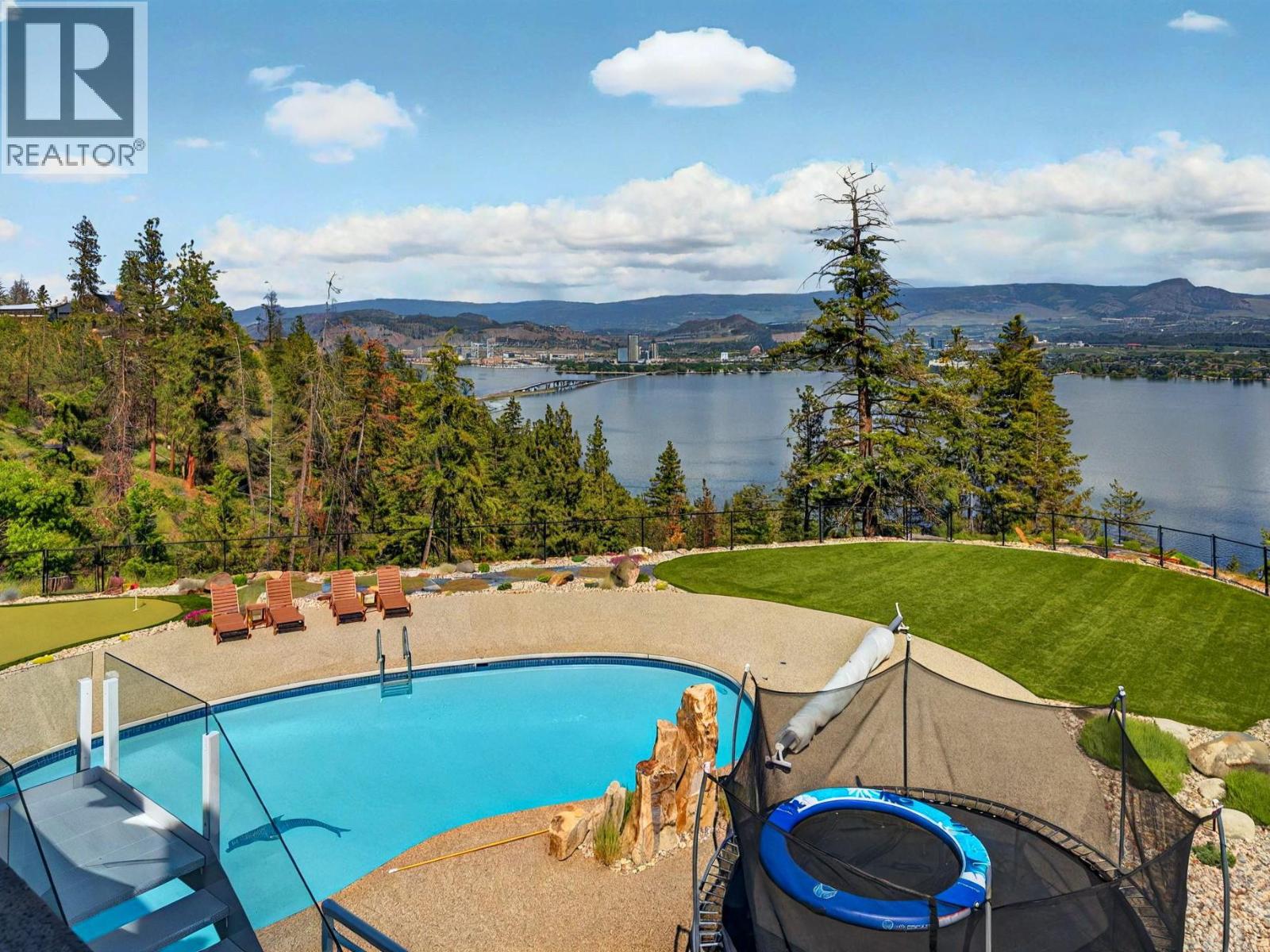  2519 Hillsborough Road, West Kelowna