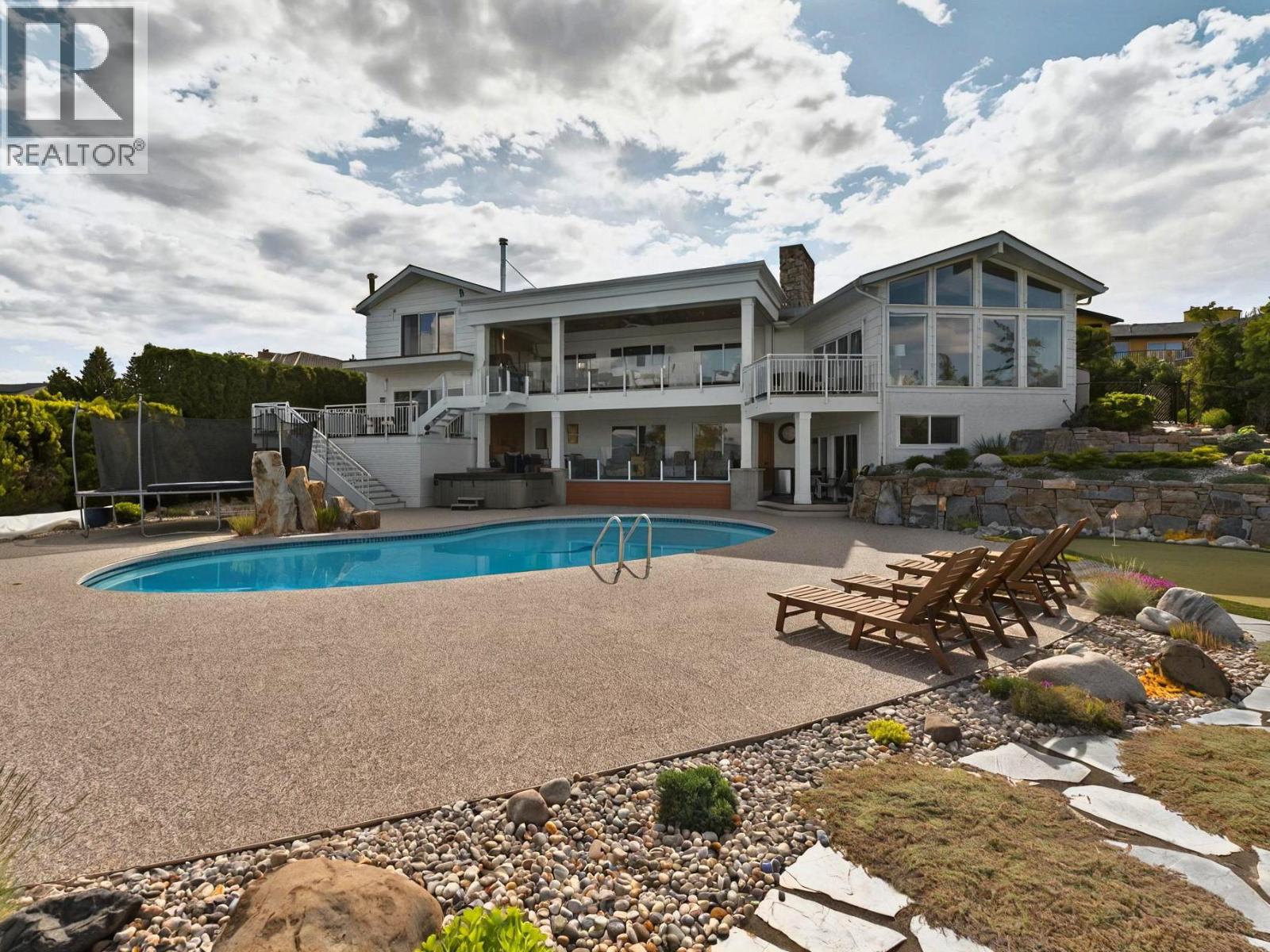  2519 Hillsborough Road, West Kelowna