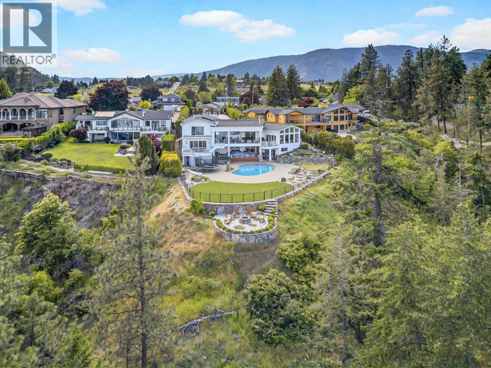 2519 Hillsborough Road, West Kelowna