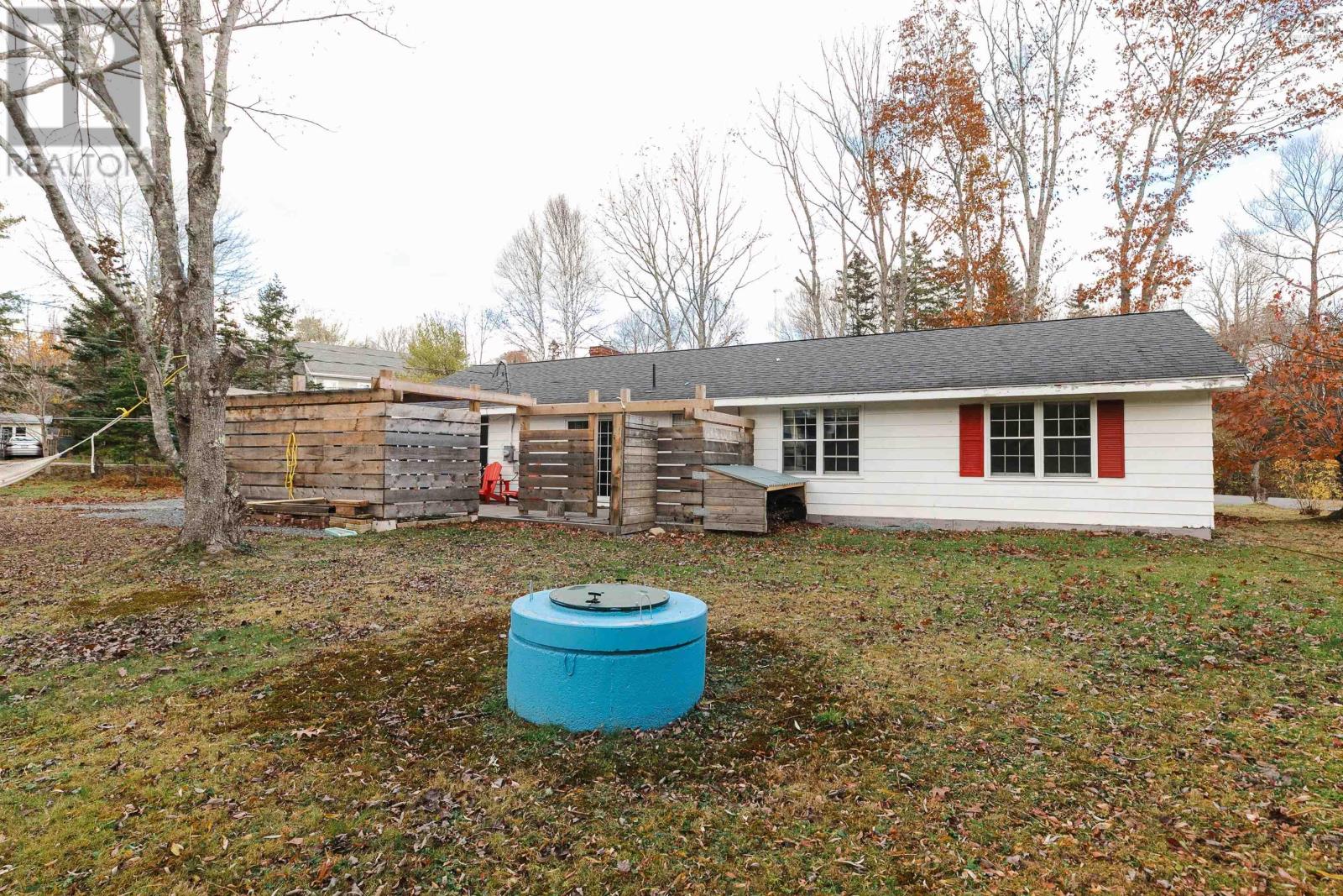 Property 38 of 42 of 87 Prince Street