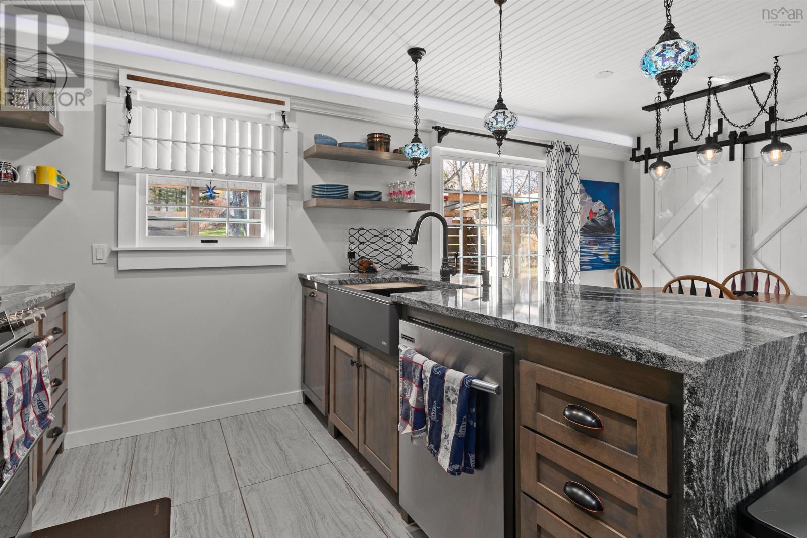 Property 16 of 42 of 87 Prince Street