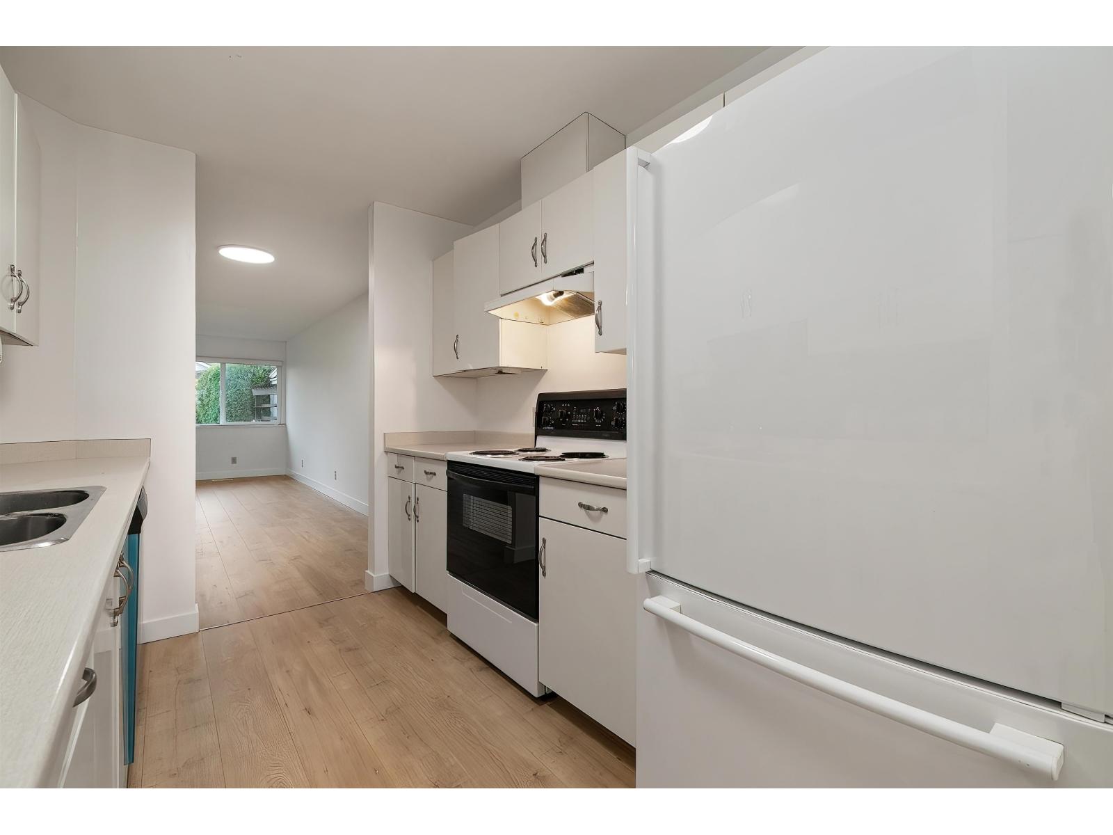 House in Chilliwack - Image 15