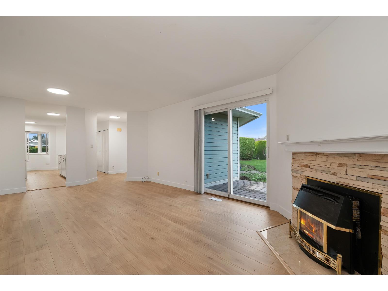 House in Chilliwack - Image 18