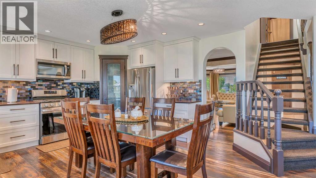 Single Family House for Sale in  Coral Shores Landing NE Coral Springs Calgary 