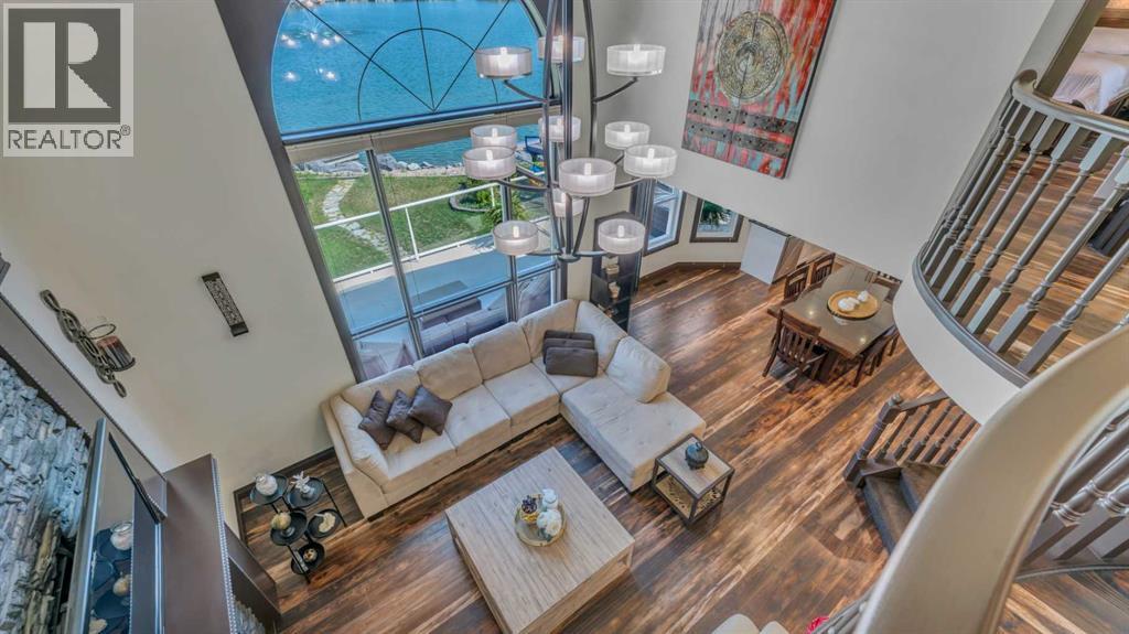 Single Family House for Sale in  Coral Shores Landing NE Coral Springs Calgary 