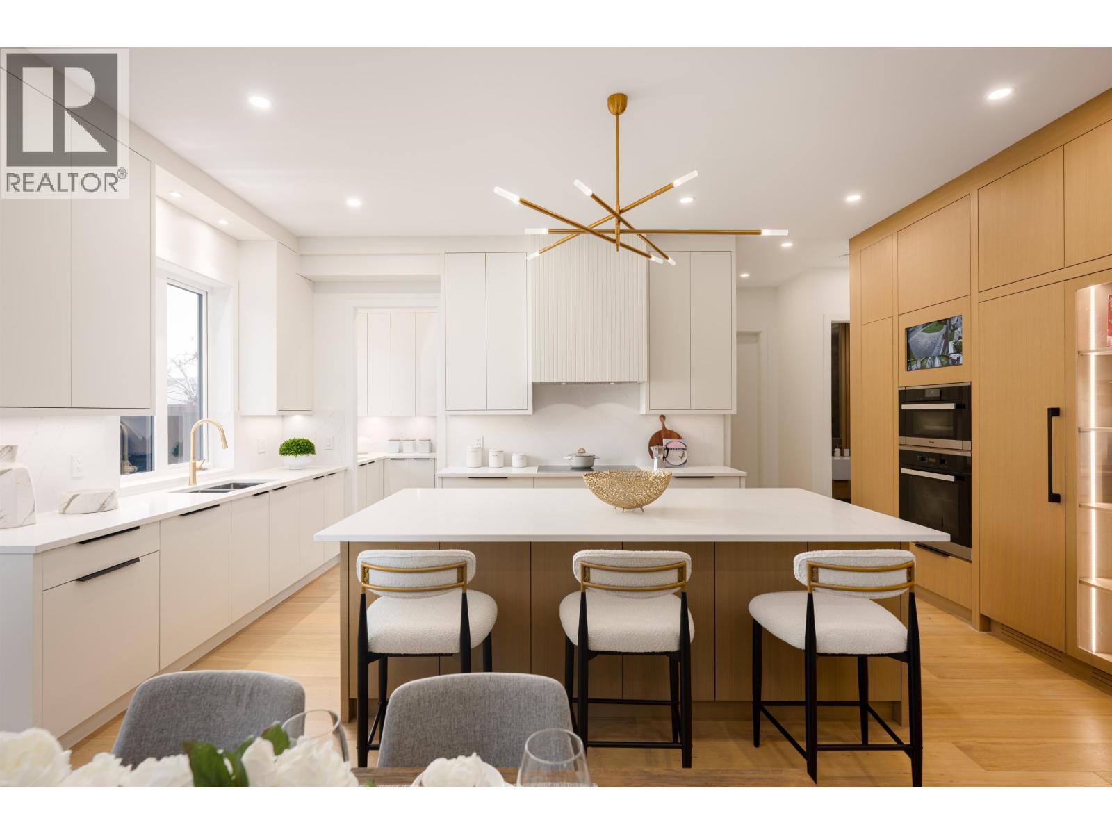 3651 BOWEN DRIVE, Richmond