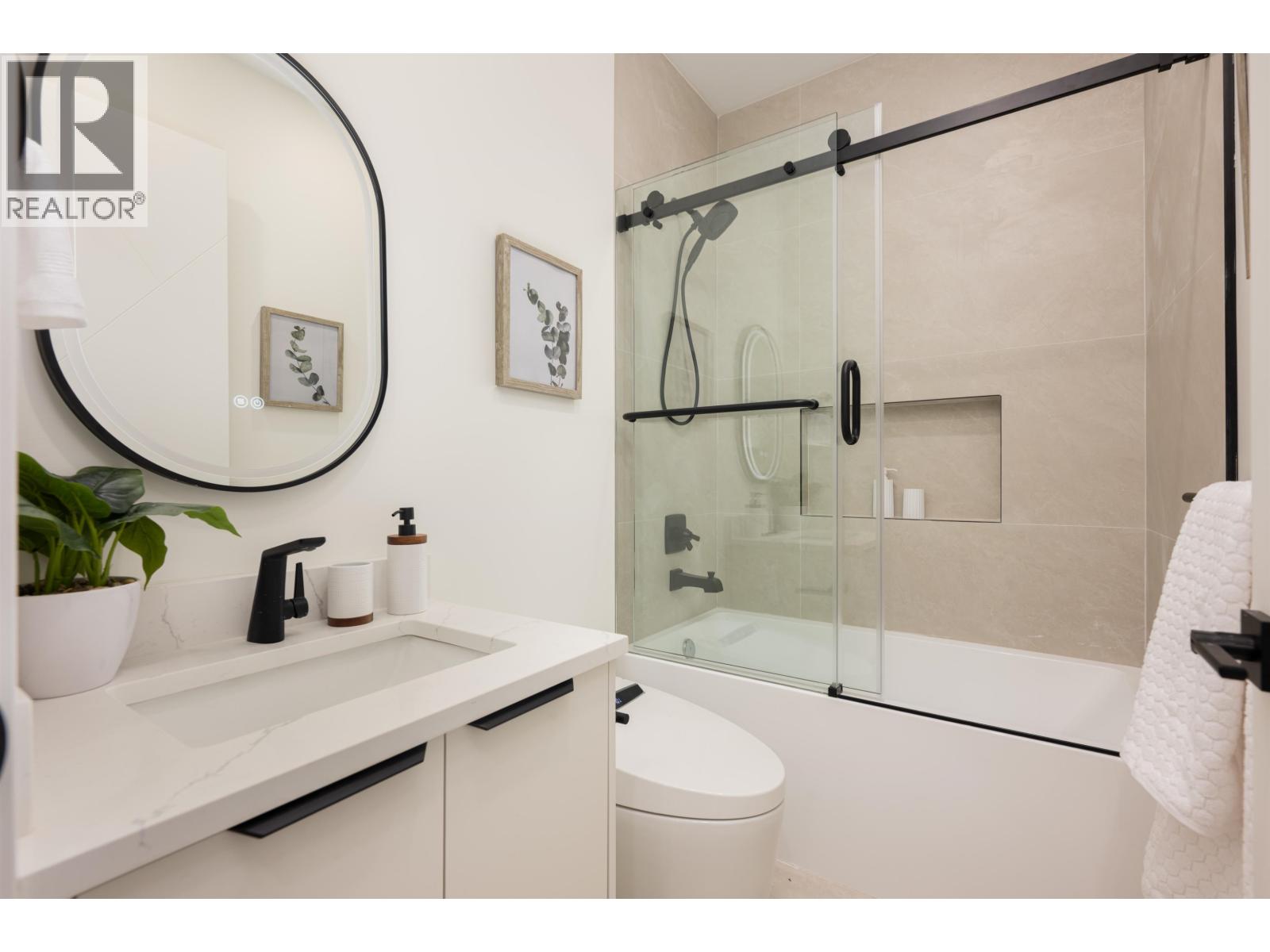 3651 BOWEN DRIVE, Richmond