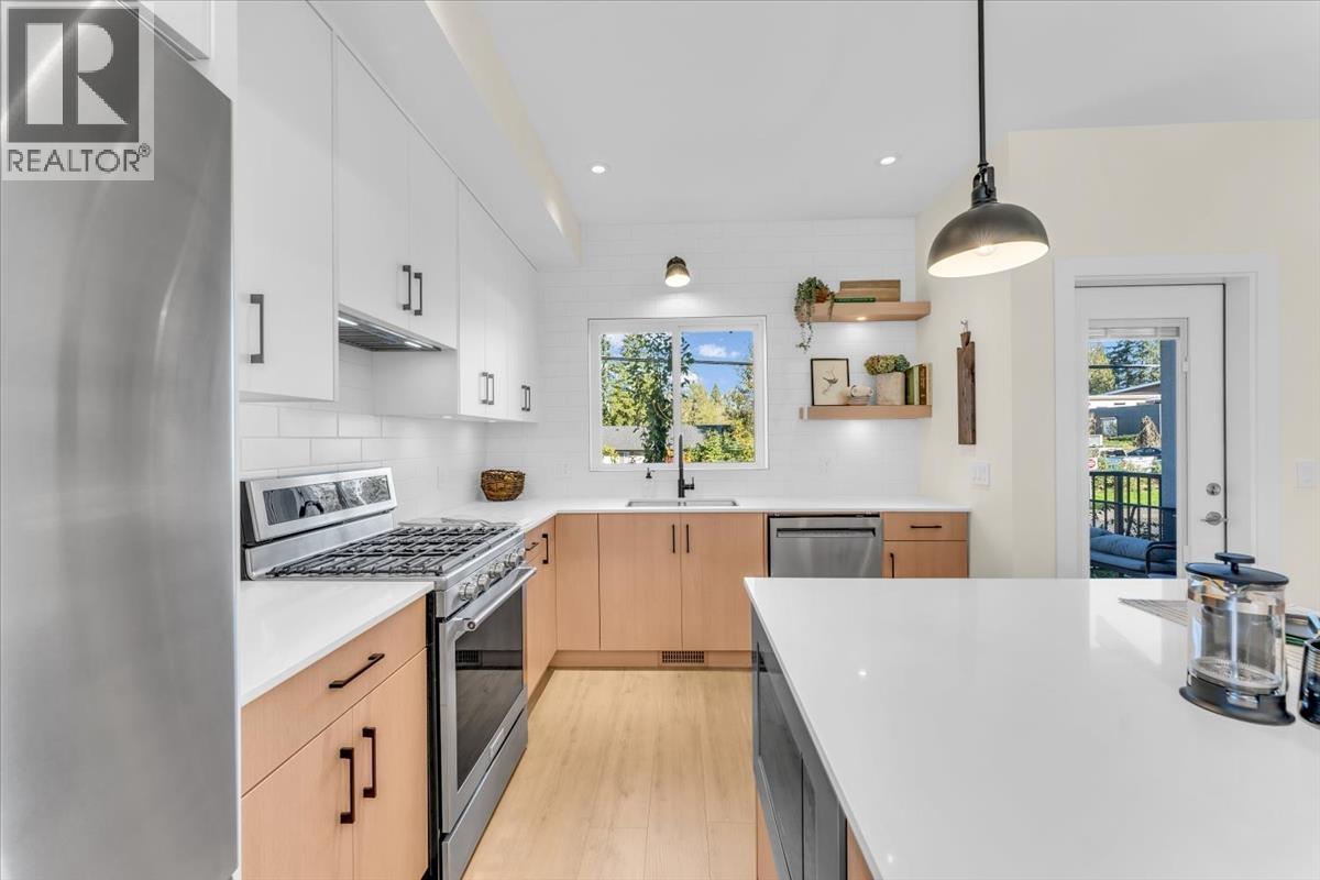 1 10392 240A STREET, Maple Ridge